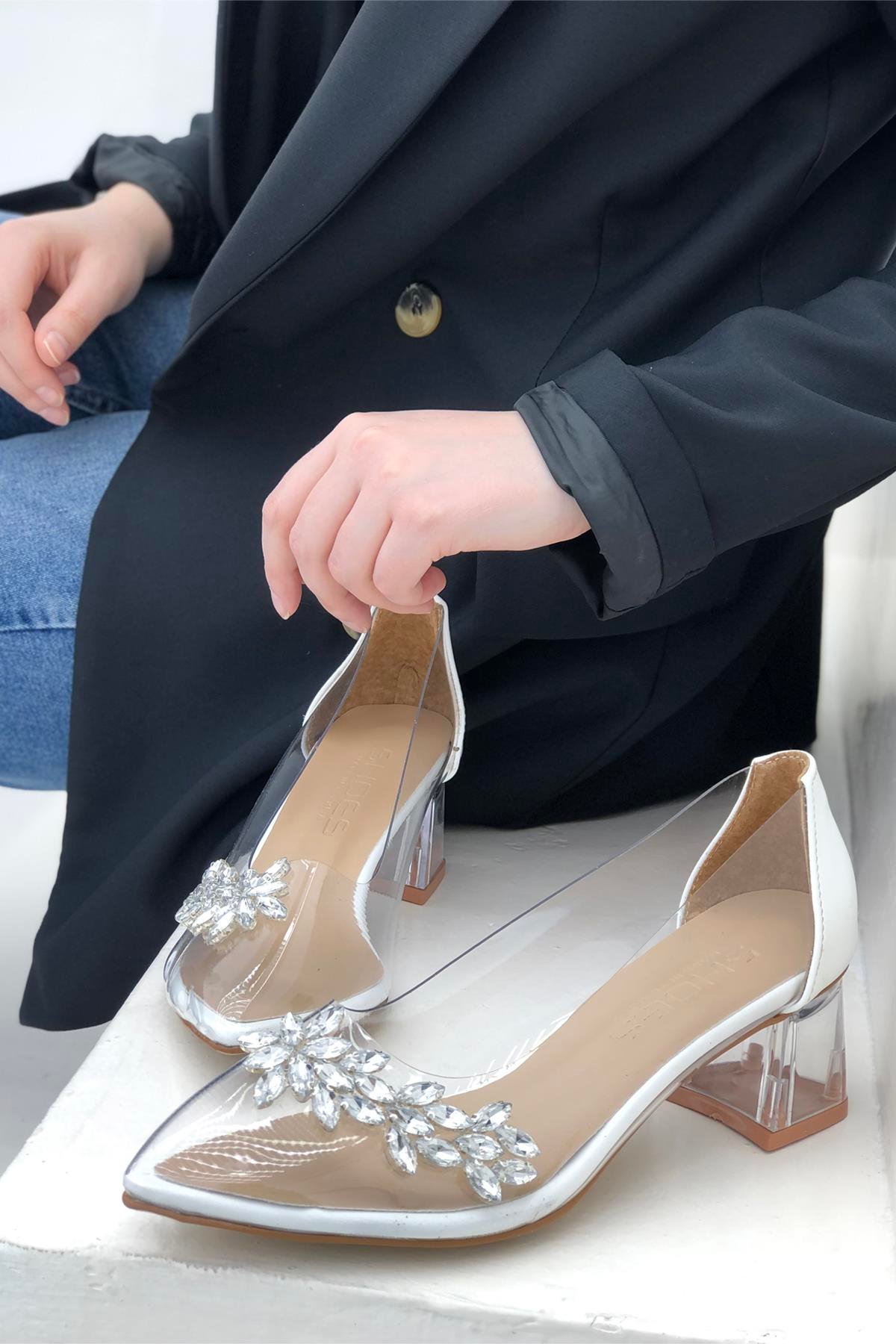 Alçak Şeffaf Ökçe Prenses Ayakkabı Beyaz Castor Carla Bella | Mybella Shoes