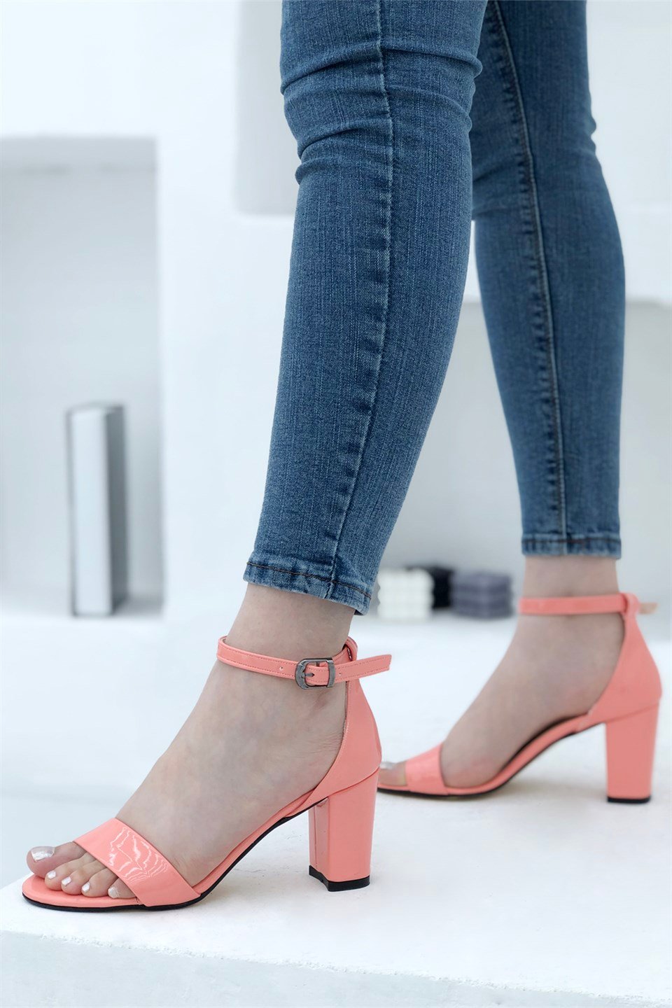 Yüksek ve Kalın Topuklu Tek Bant Ayakkabı Pembe Rugan Linda | My Bella Shoes