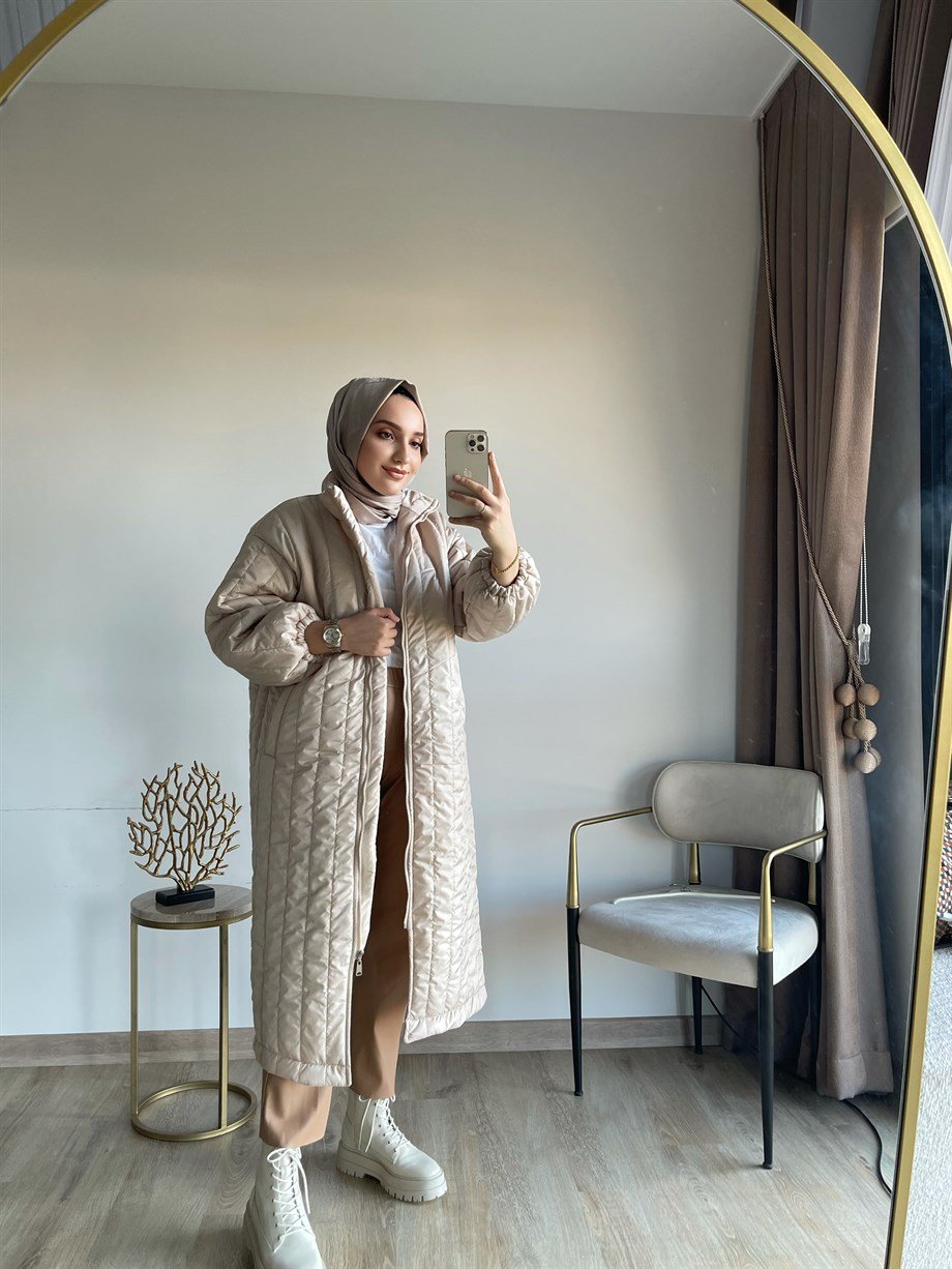 Tesettür Uzun Şişme Mont Bej | Meysadesign | En Trend Kadın Giyim Mağazası  | Yeni Sezonda Modern Güçlü ve Minimal - Bu Aya Özel Fiyatlar