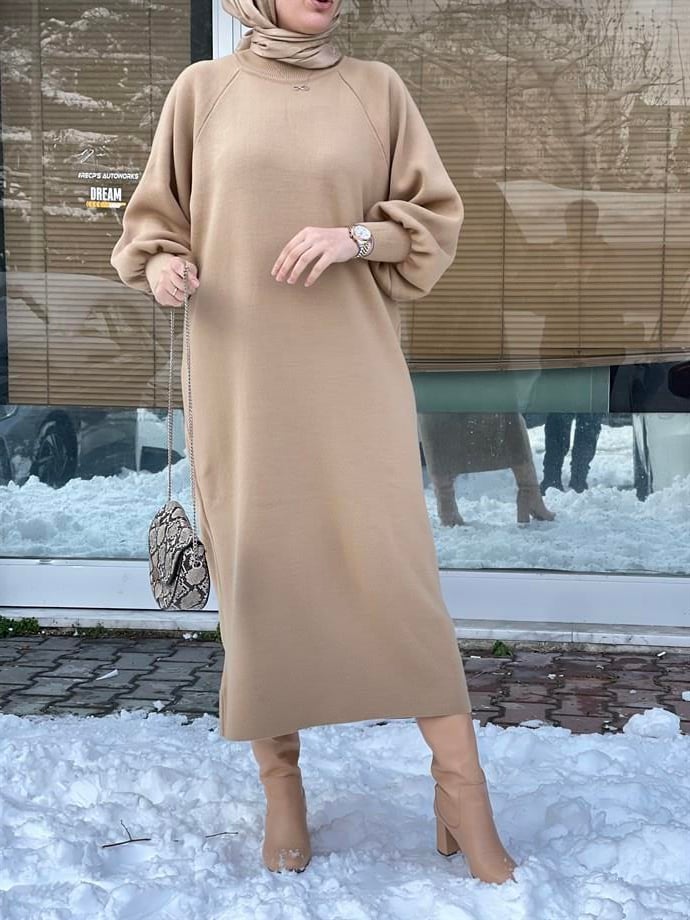 Balon Kol Tesettür Triko Elbise Sütlü Kahve | Meysadesign | En Trend Kadın  Giyim Mağazası | Yeni Sezonda Modern Güçlü ve Minimal - Bu Aya Özel Fiyatlar