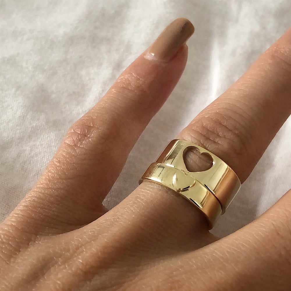 Cut out clearance couple rings