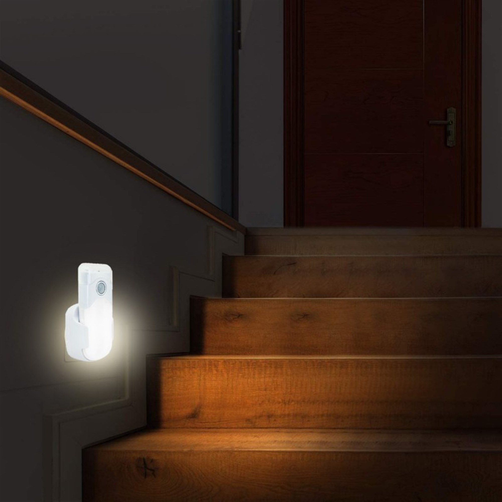 Otomatik acil durum aydınlatmalı LED gece lambası, karartma önleme, pratik  el feneri işlevi, hareket dedektörü ve