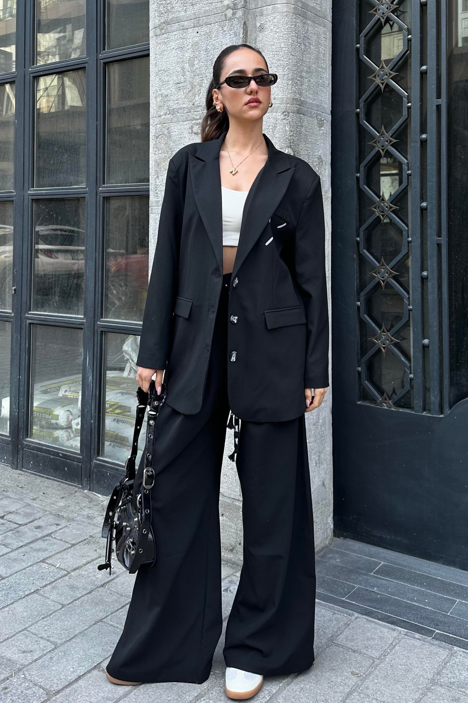 Siyah Baskılı Oversize Blazer Ceket - Kadın Blazer Ceket Modelleri -  Nazliye Moda | Kadın Giyim Modası