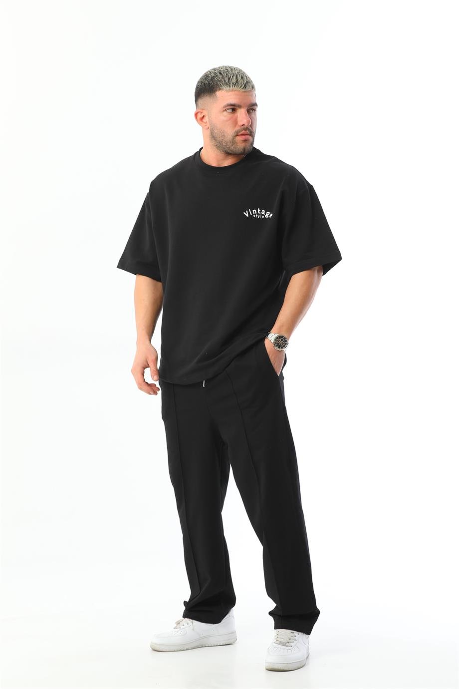 Yüksek Gramajlı Nakış Detaylı Siyah Oversize Erkek T-Shirt