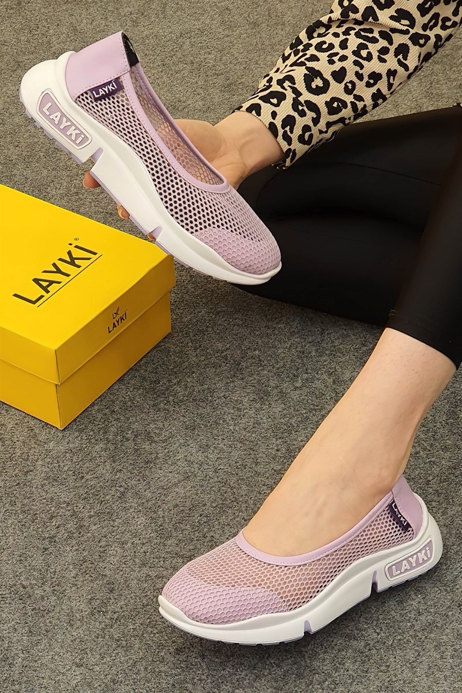 Milano Mor Renkli Lux Lazer Kesimli Kadın Yazlık Spor Ayakkabı