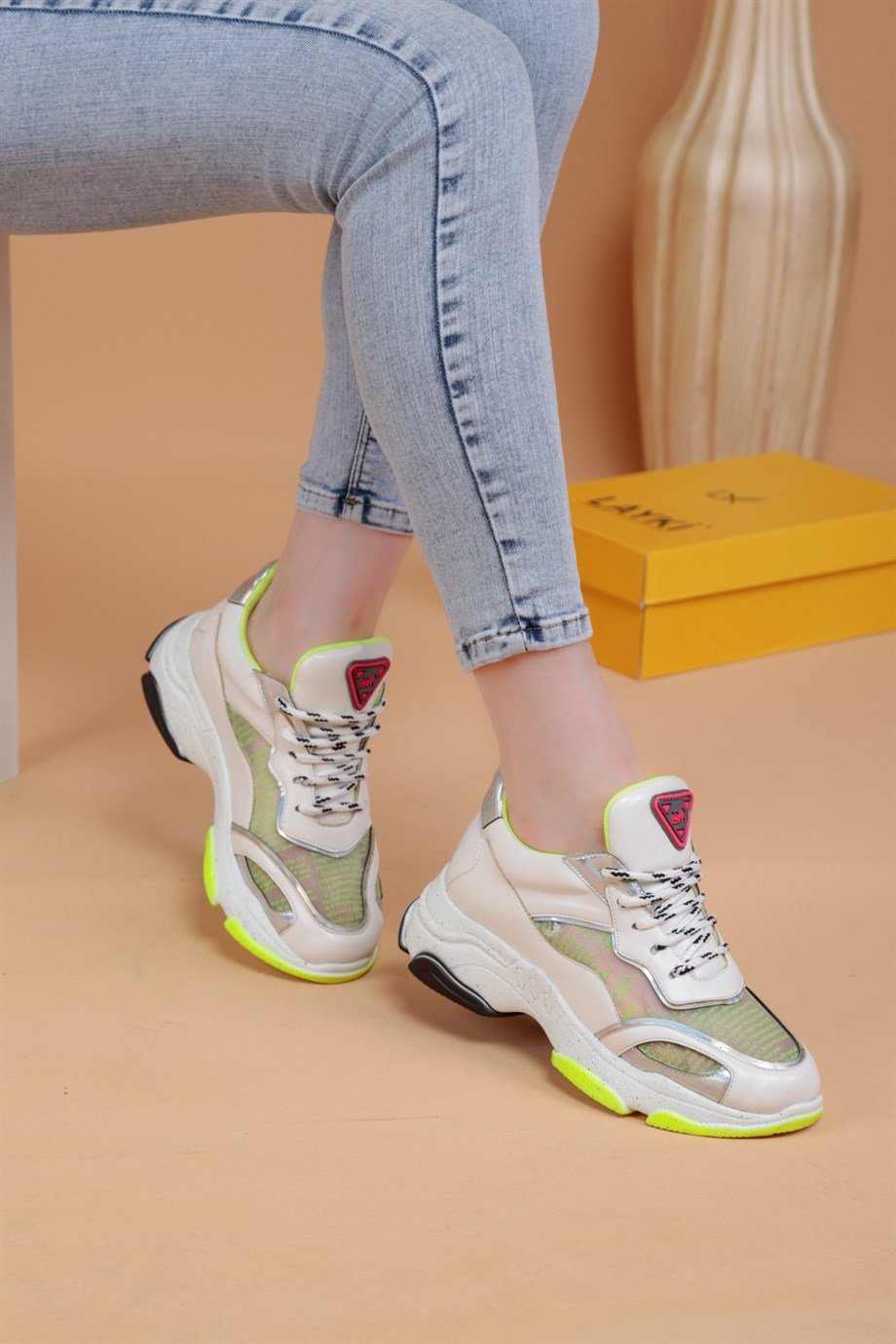 layki.com | Trisha Beyaz Renkli Kadın Sneaker