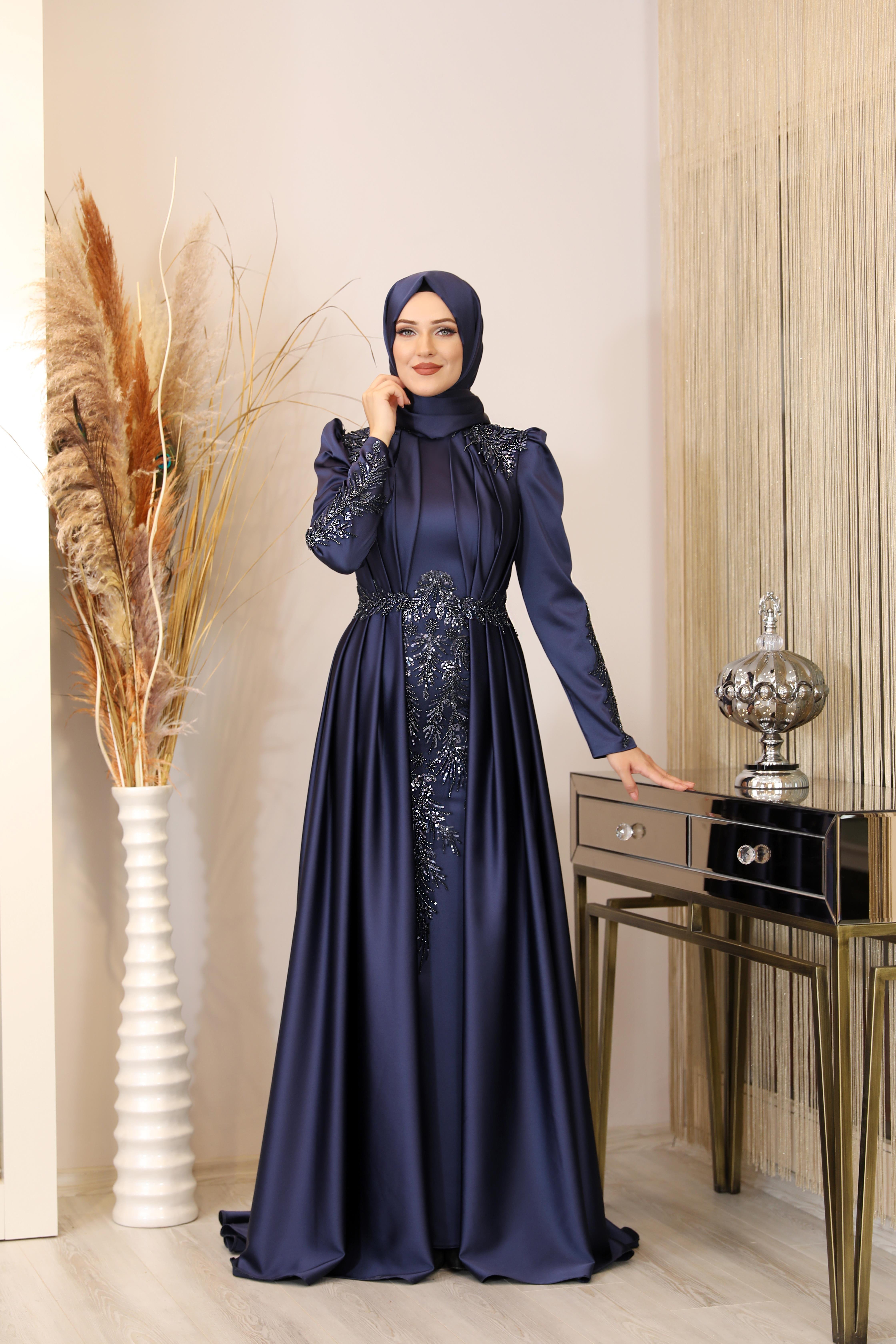 Navy blue top dress with hijab
