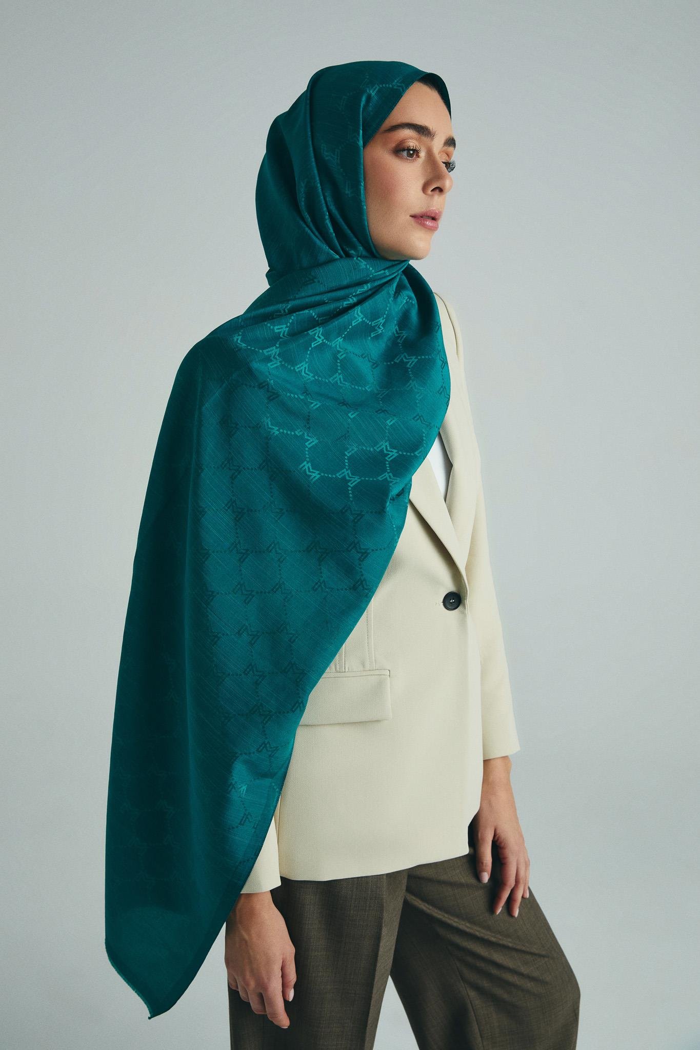 NEDA PAMUK İPEK ŞAL 70*190 CM - PETROL MAVİSİ