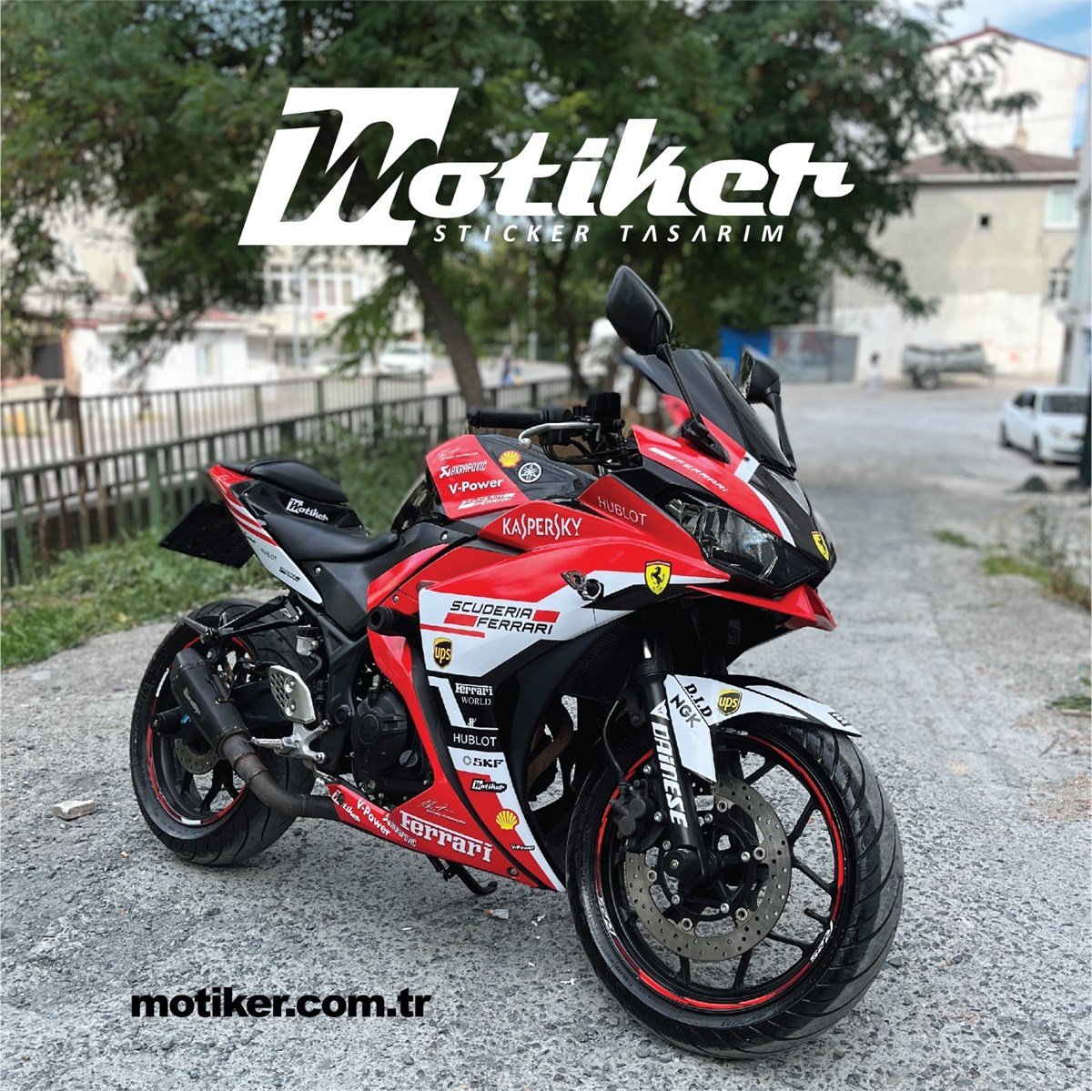 Yamaha YZF R25 Ferrari Tasarım Parçalı Sticker Kaplama Etiket Modeli