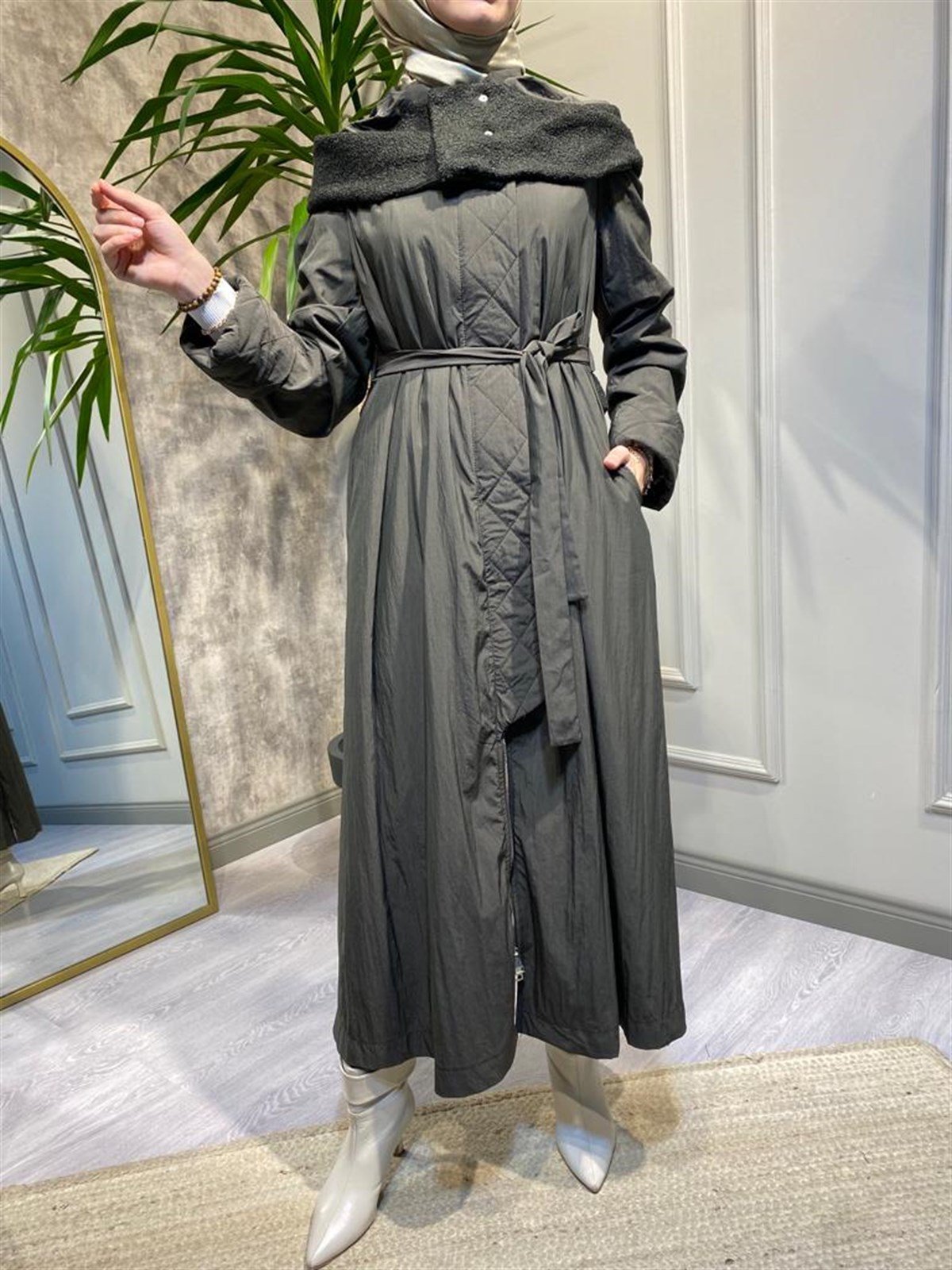 MissWhence Kuzu Kürk Detaylı Kap Haki 32504 - Babilbutik