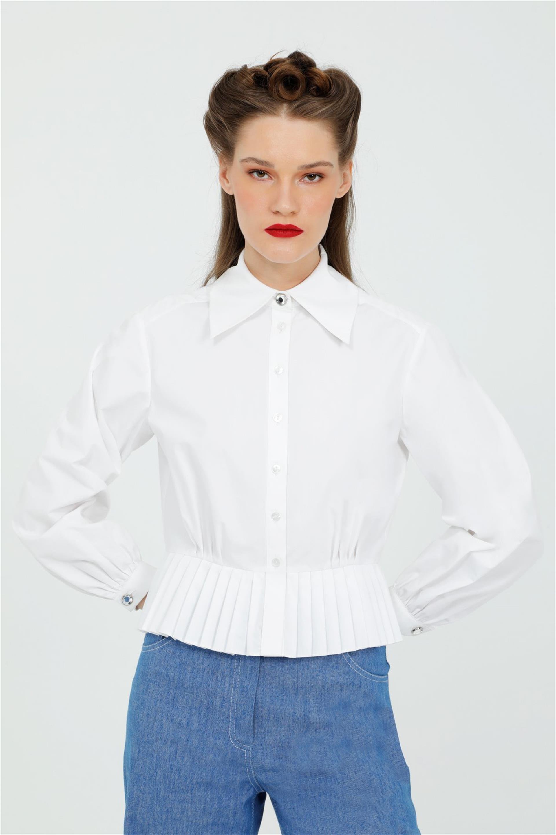 White Shirt With Pleated Detail