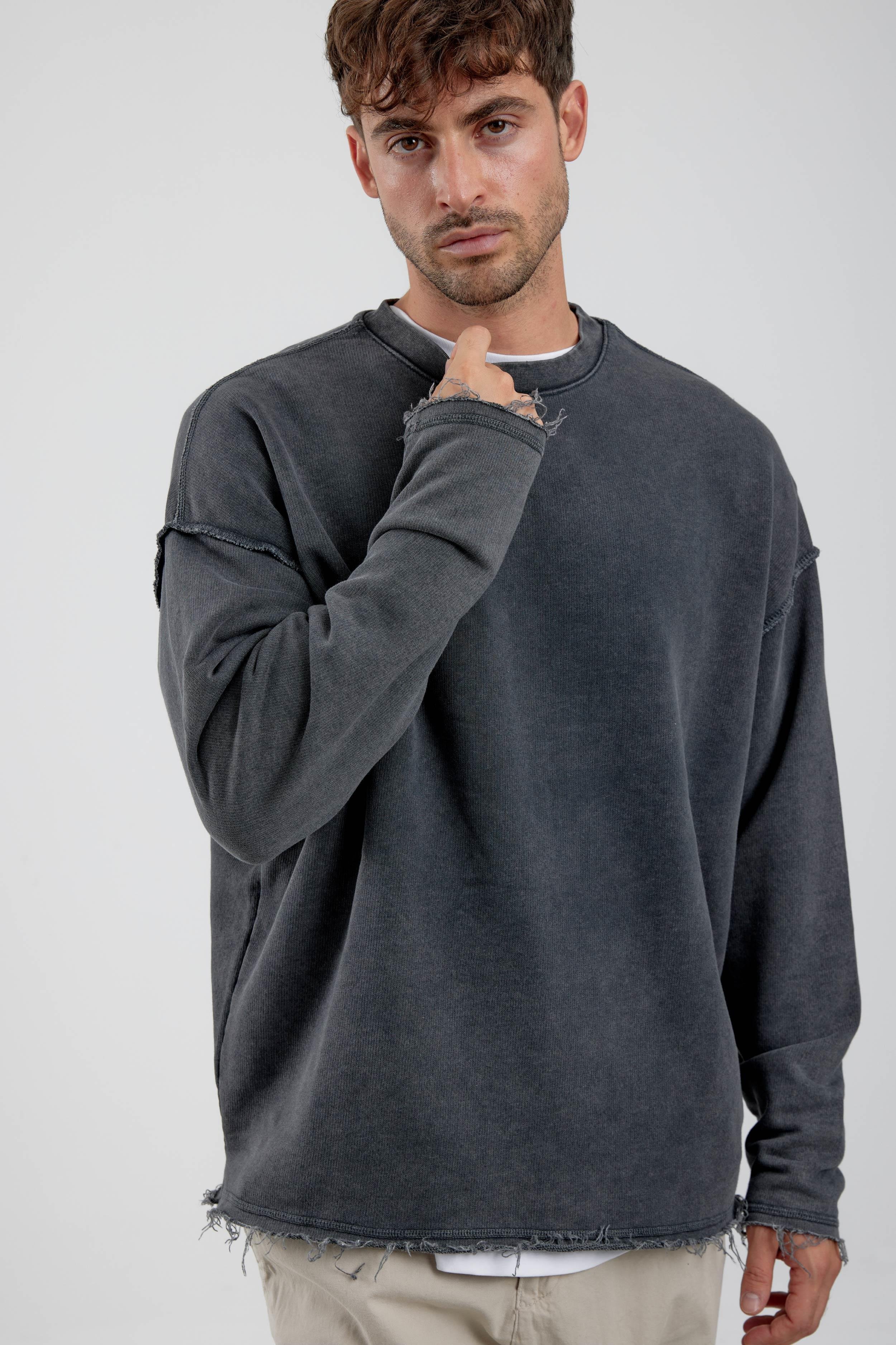 Yırtık Detaylı Yıkamalı Gri Oversize Sweatshirt Modelleri ve