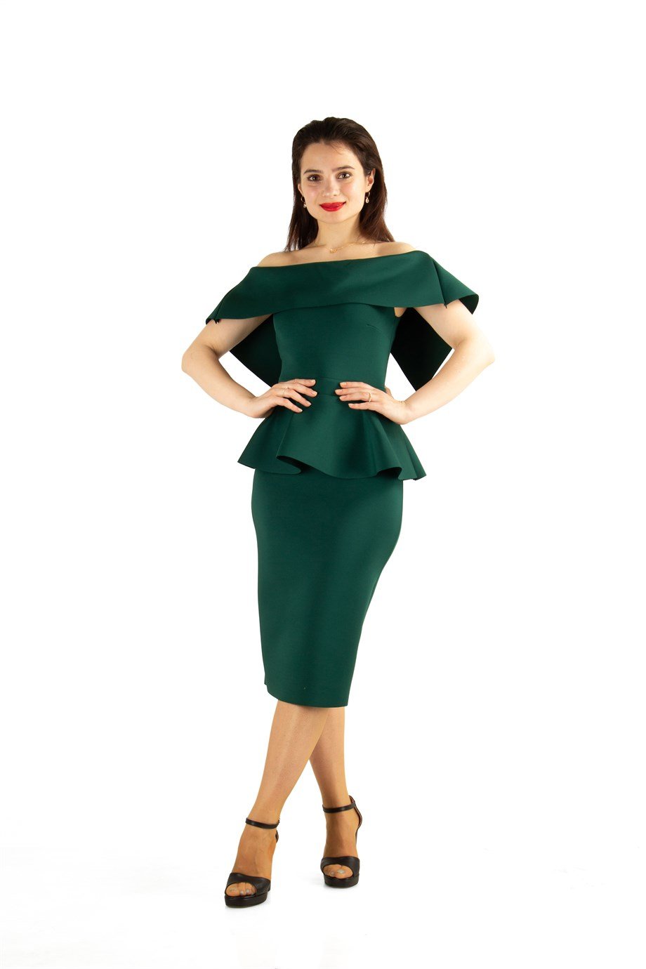 Final Plus Size Short Sleeve Peplum Dress in Black Scuba – Chic