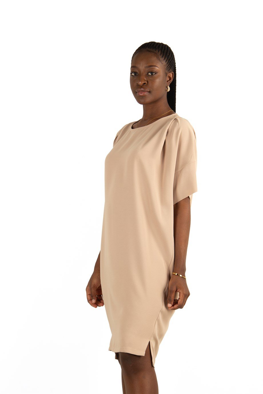 Beige short store sleeve dress