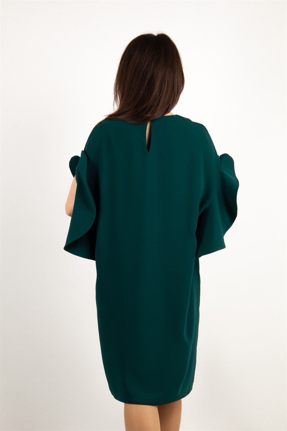 Jaya - Straight Dress with Three-Quarter Sleeves - Black - Emerald