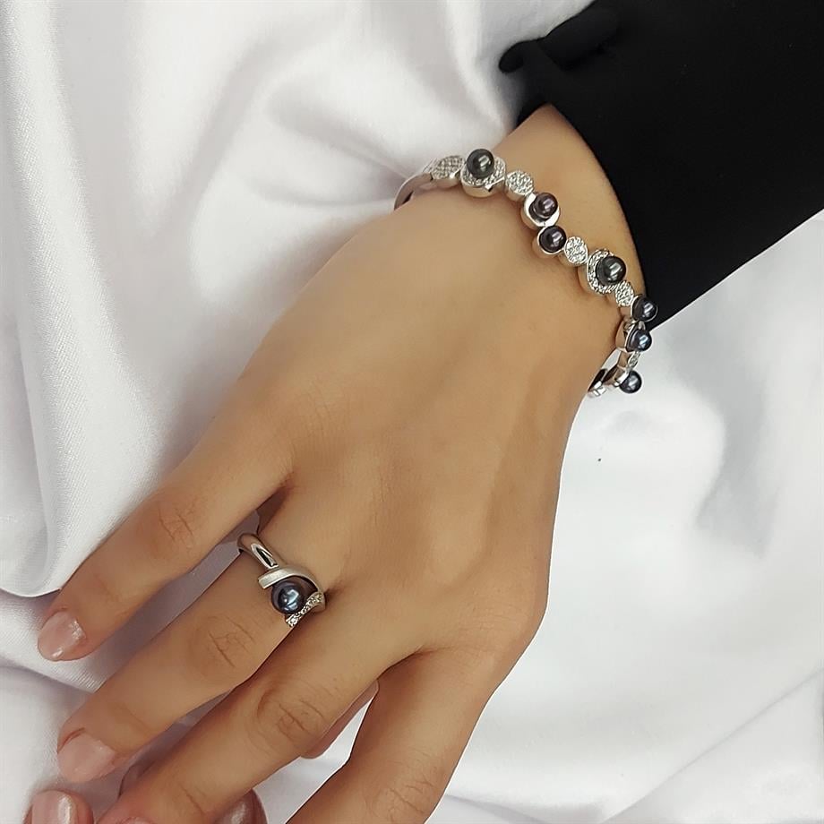 SARMAL MODEL SİYAH İNCİ ALTIN TAKIM