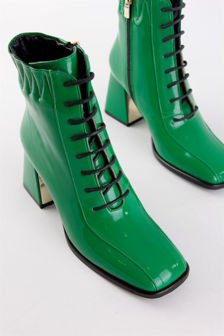 Nilufarr Kimberly Yeşil Rugan Deri Kadın Topuklu Bot