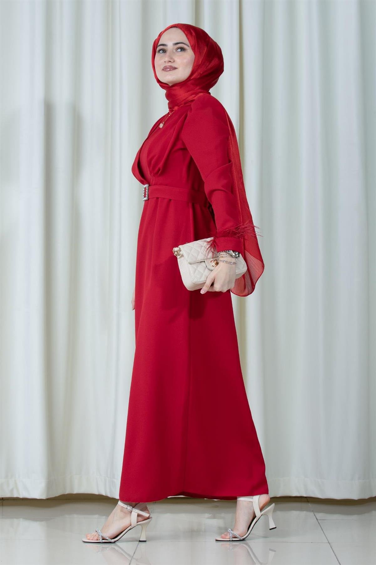 Venus Sleeve Feather Detail Evening Dress-Red