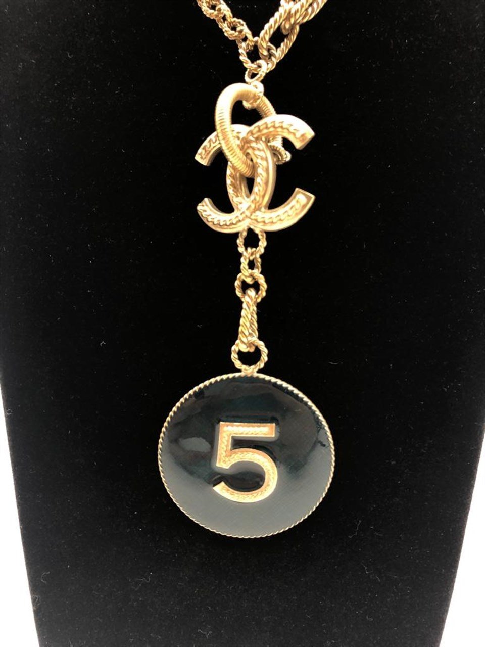 Chanel no 5 necklace deals