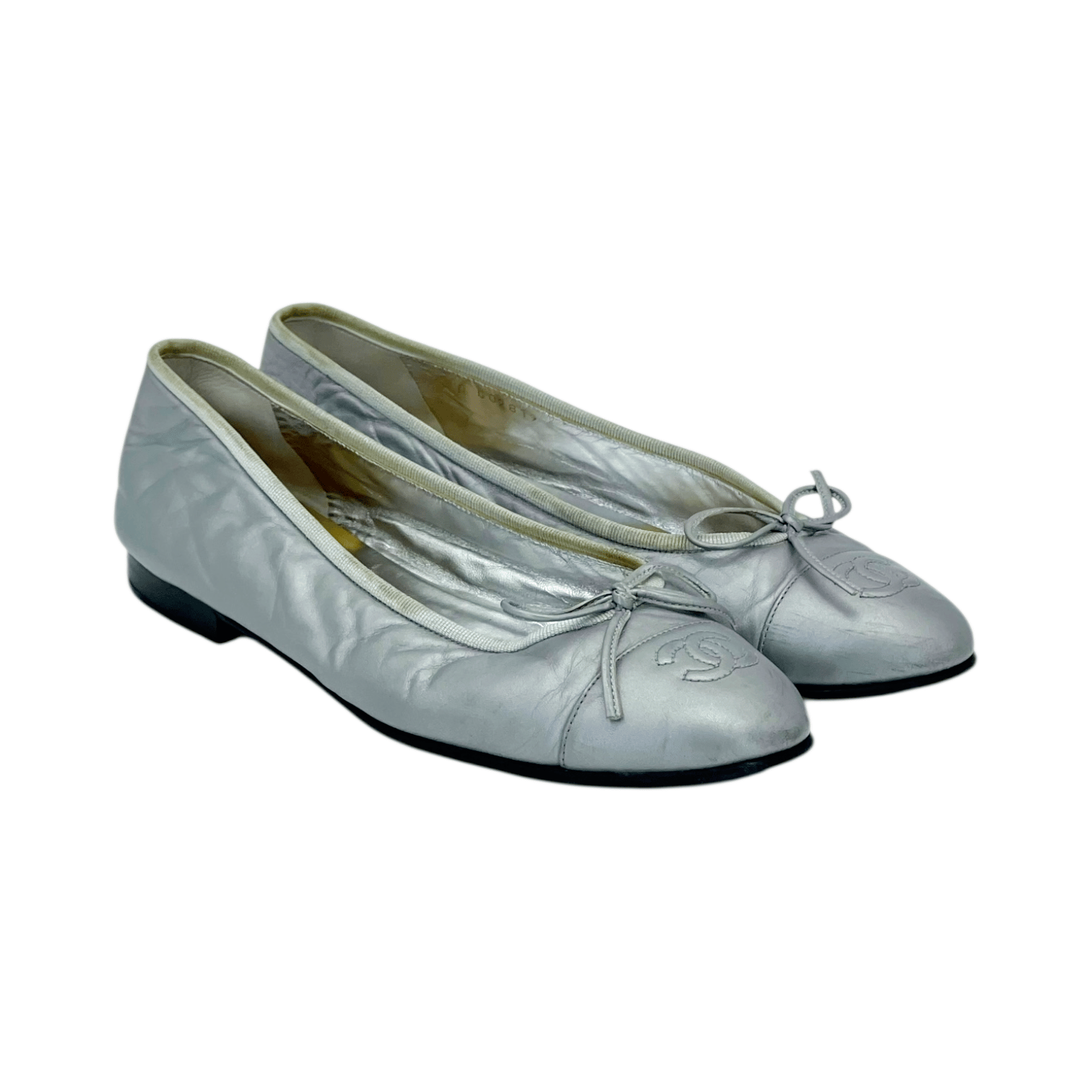 Chanel Silver CC Logo Ballerina Flats 37.5