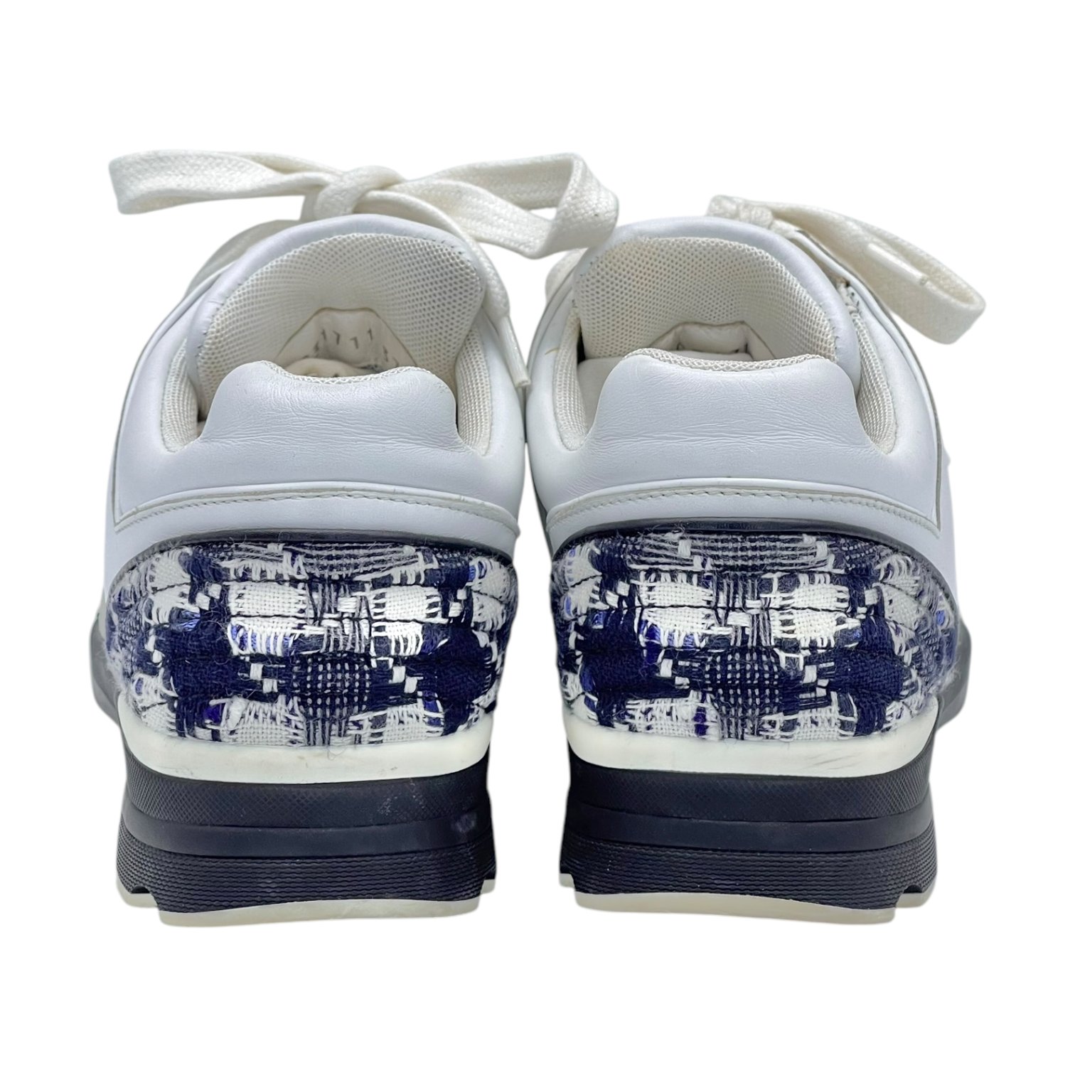 Chanel White Leather Sneaker 37