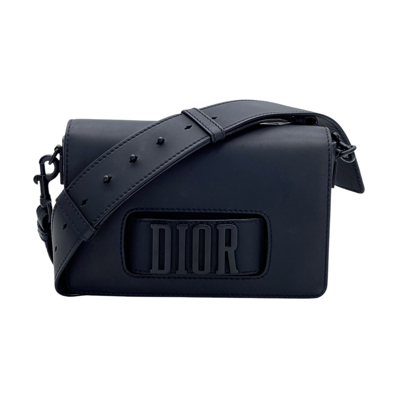 Dior flap bag hotsell