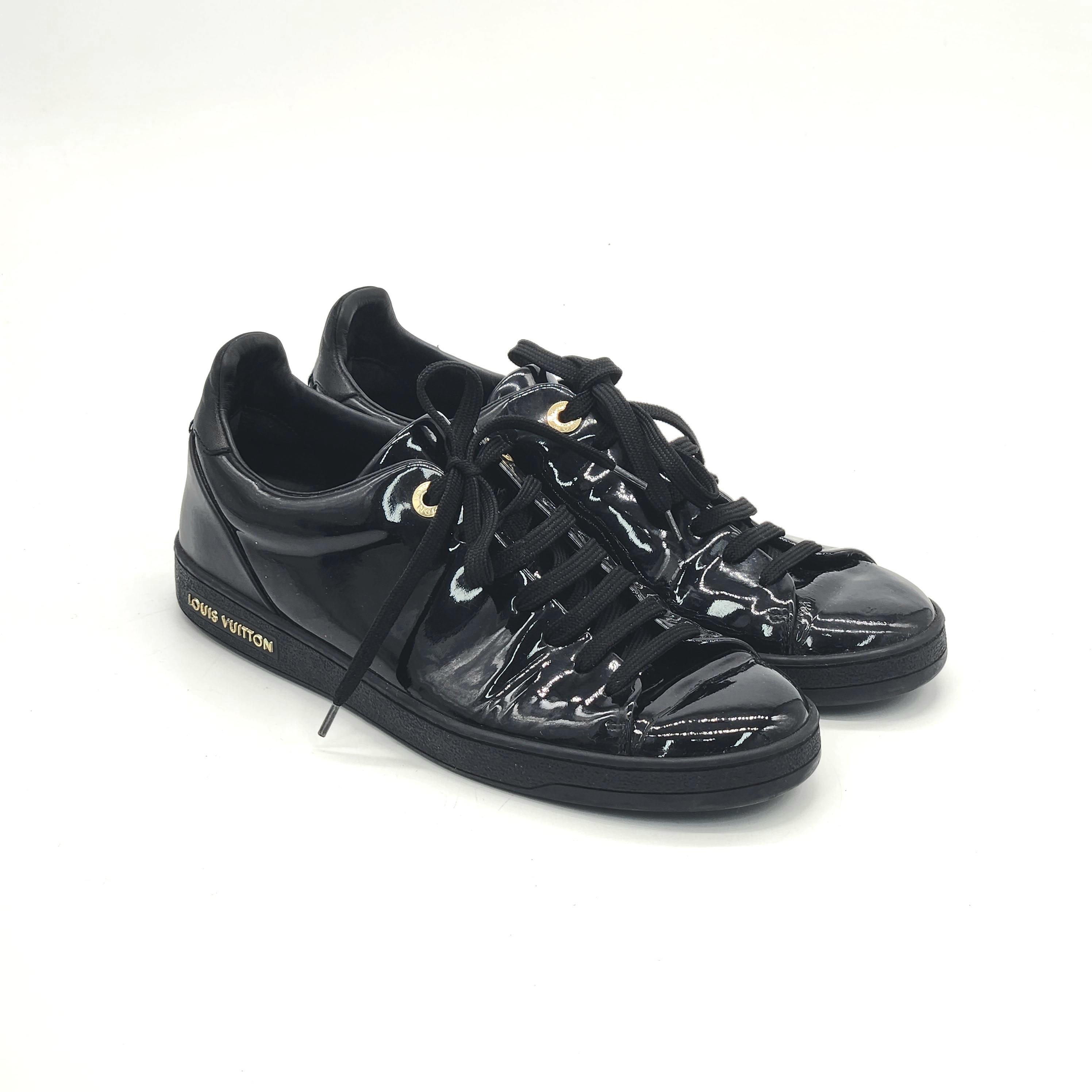 Louis Vuitton Black Patent Leather Low Top Lace Up Sneakers 39