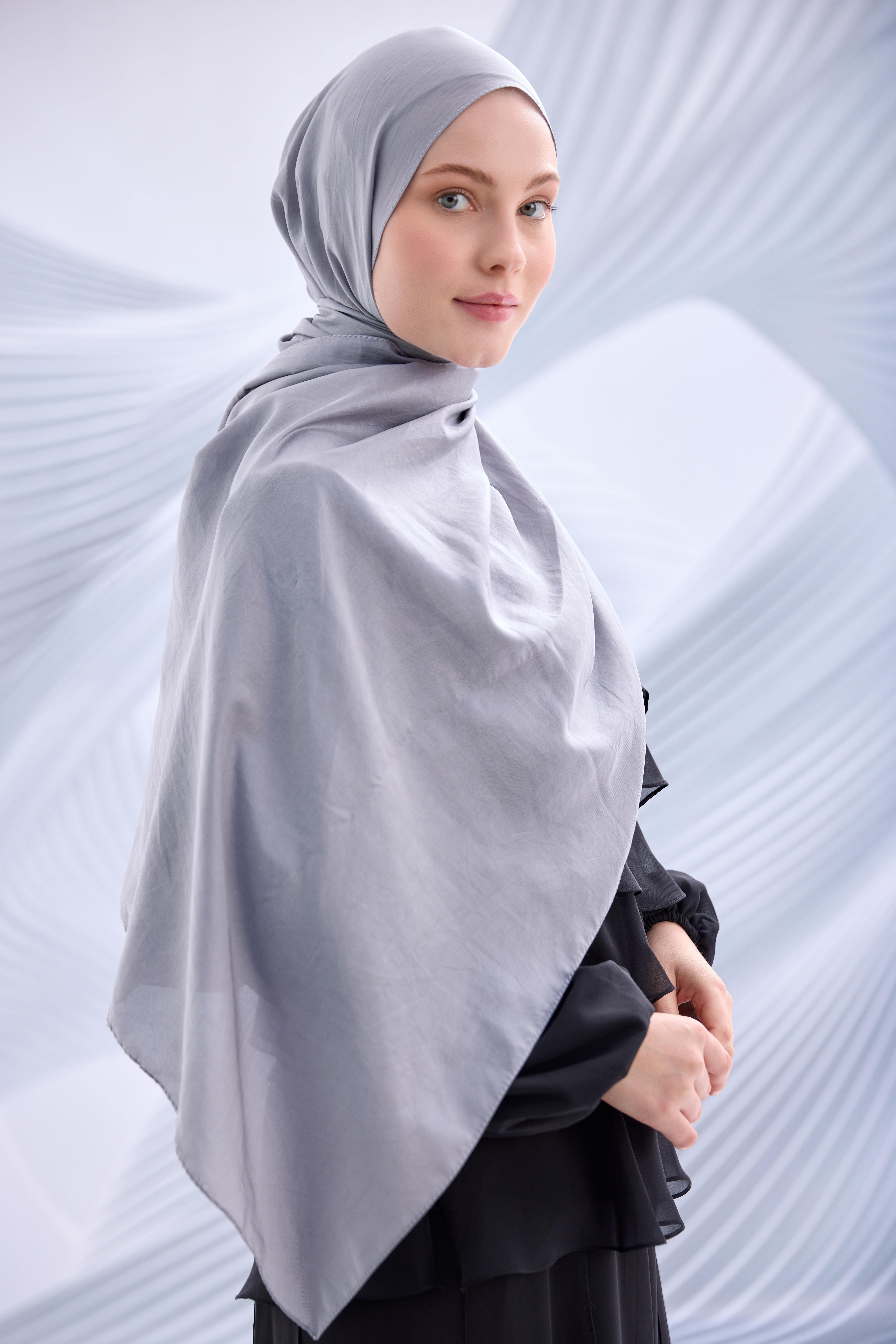 GRİ VUAL ŞAL-YQ030004