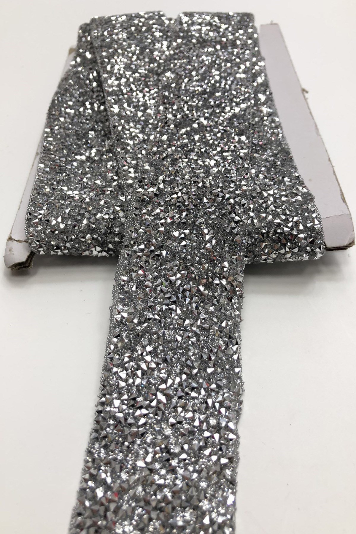 Gümüş Ütü ile Yapışan Şerit Aplik 4 cm