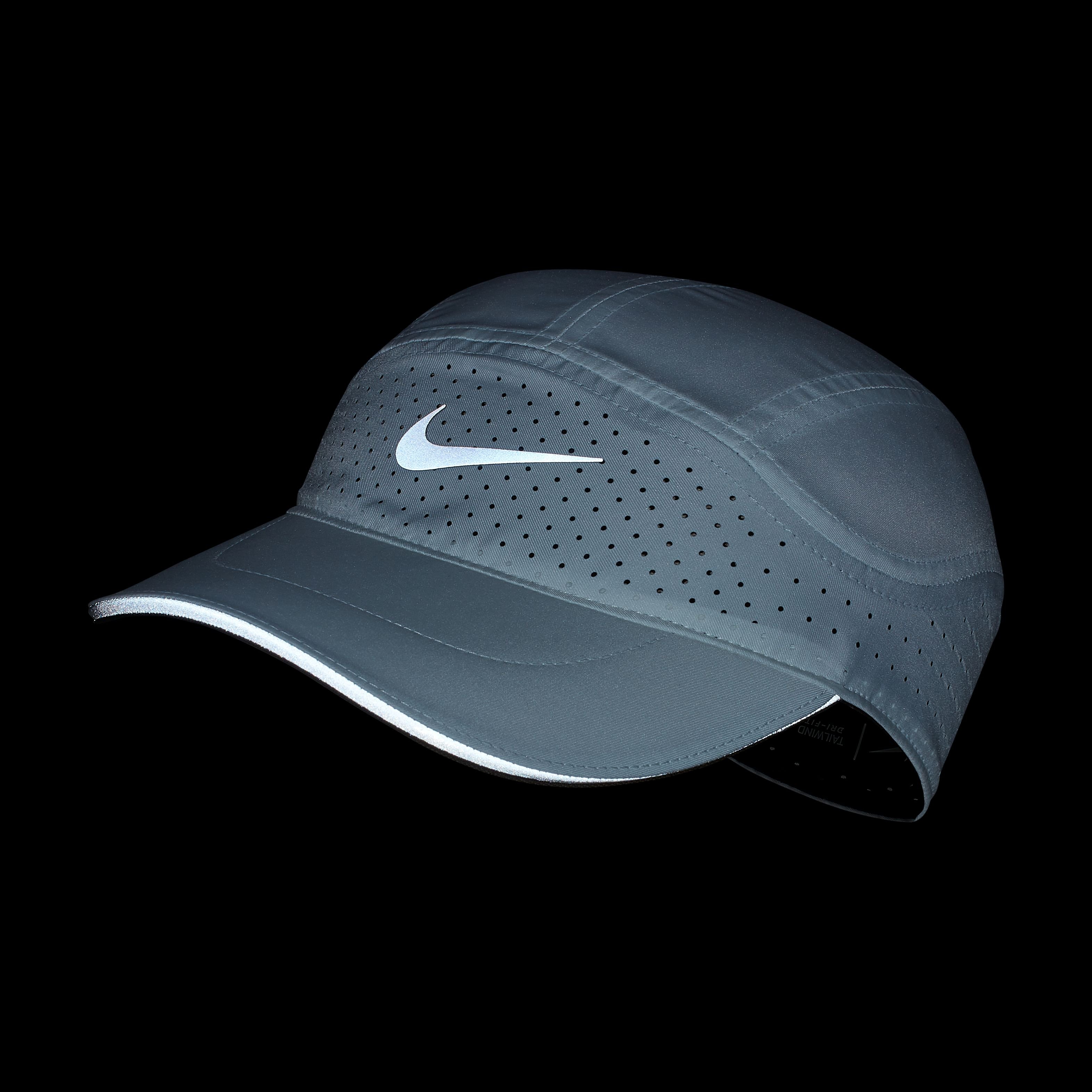 Nike AeroBill Tailwind Cap