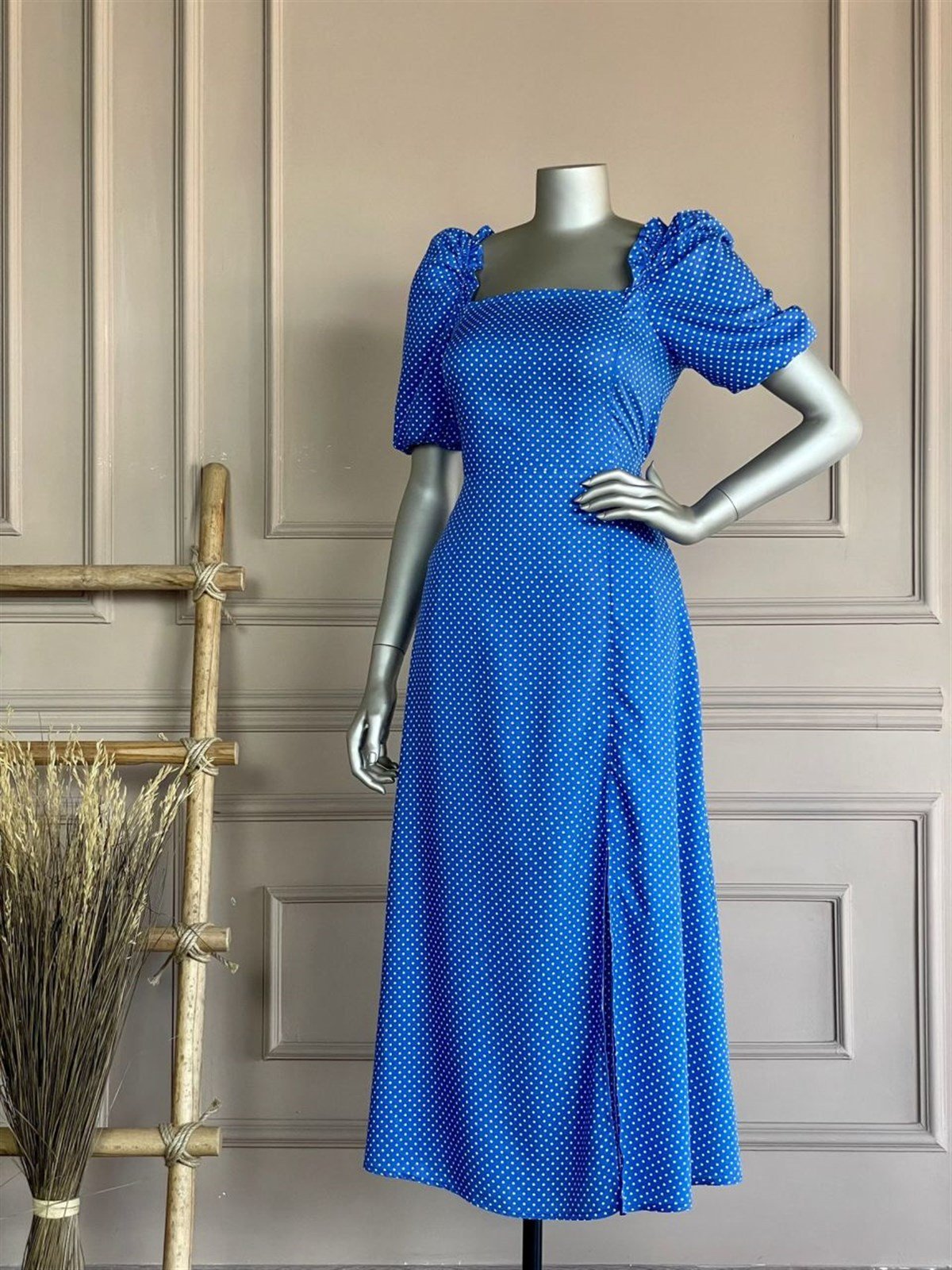 Karpuz Kol Puantiyeli Elbise (Mavi) 279,99 ₺