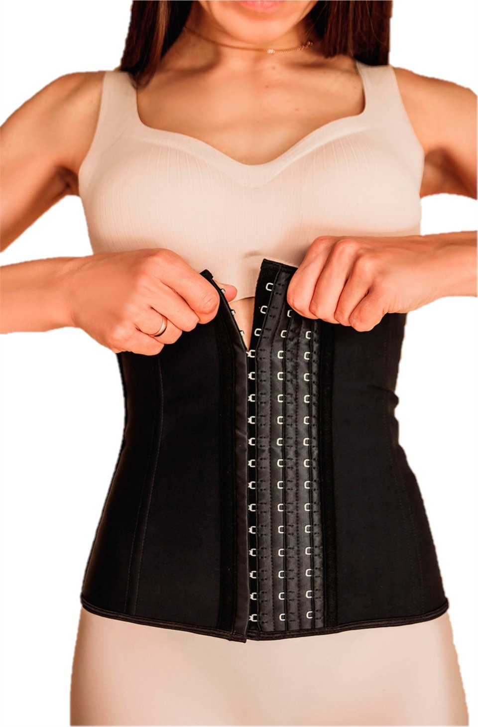 ASKISIZ LATEX SPOR YAPARKEN SİZE KOLAYLIK SAĞLAYACAK VÜCUT HAREKETİNE UYUMLU SİYAH RENK LATEX MİSTİRİK2004