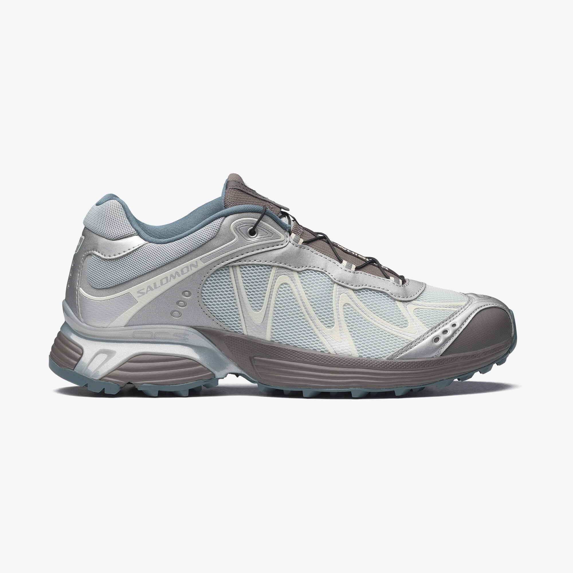 SALOMON ＸＴ-WHISPER silver 23.5センチ Salomon XT-WHISPER Unisex Sneaker Silver L49100800