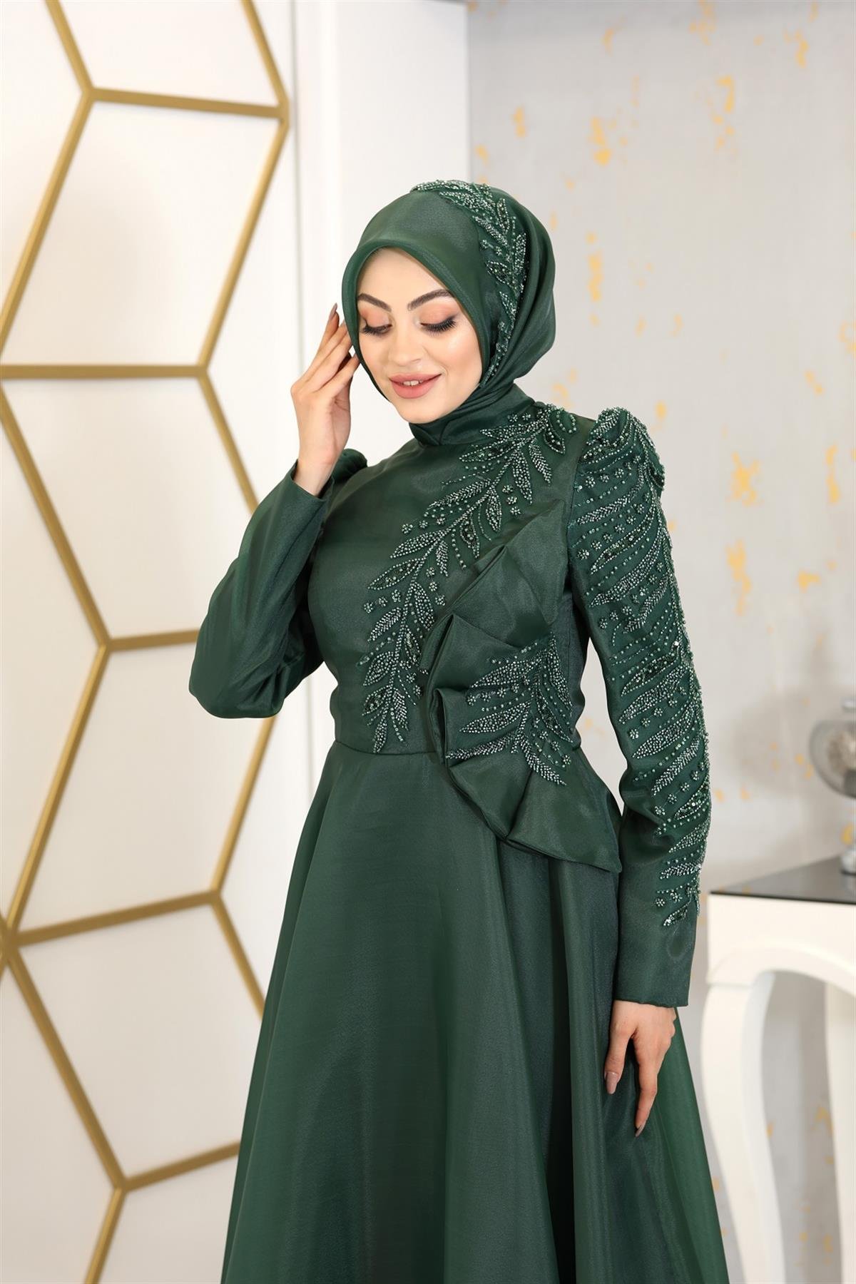 Hazel Hijab Evening Dress with Flower Detail - Emerald