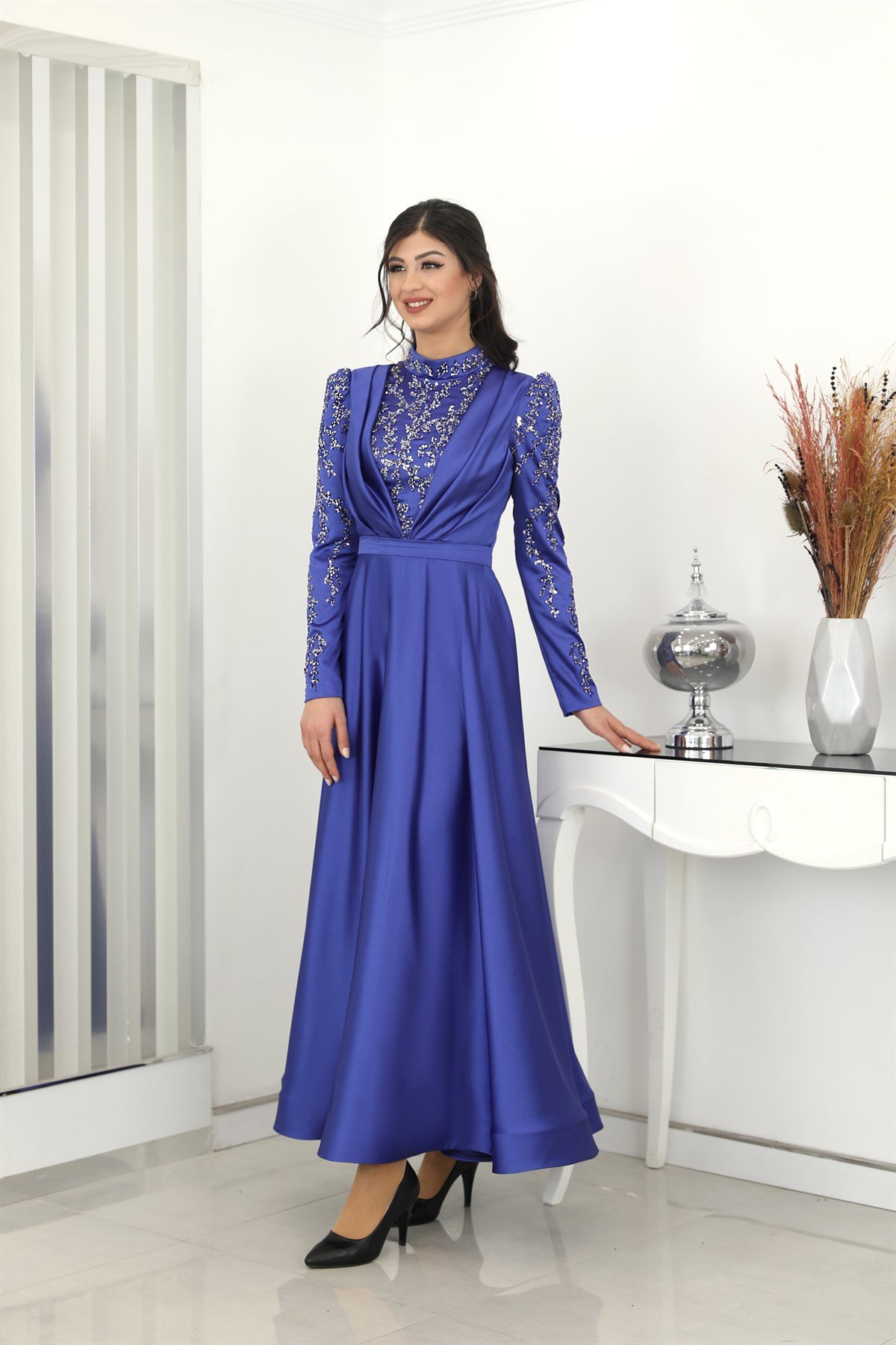 Saks evening cheap gowns