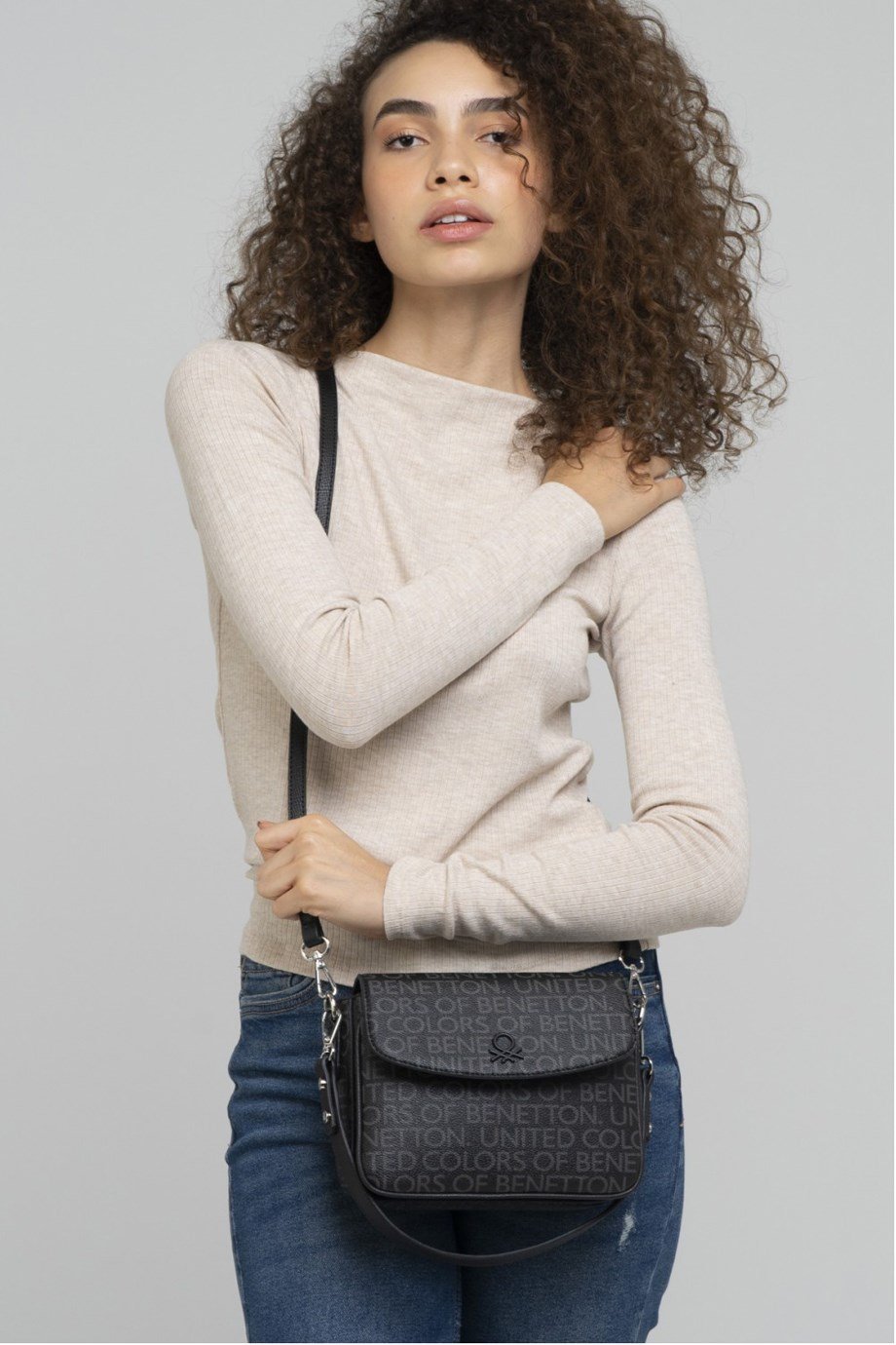 BENETTON KADIN ÇAPRAZ ÇANTA SİYAH 834-2K3