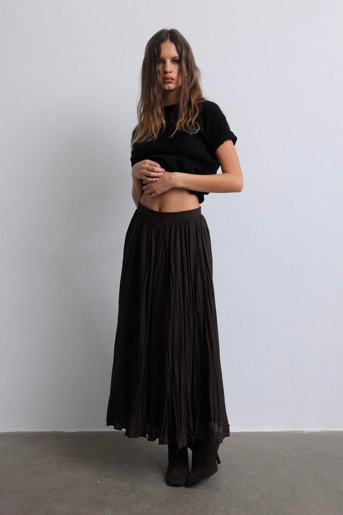 Bitter Brown Donette Pleated Skirt | Suud Collection