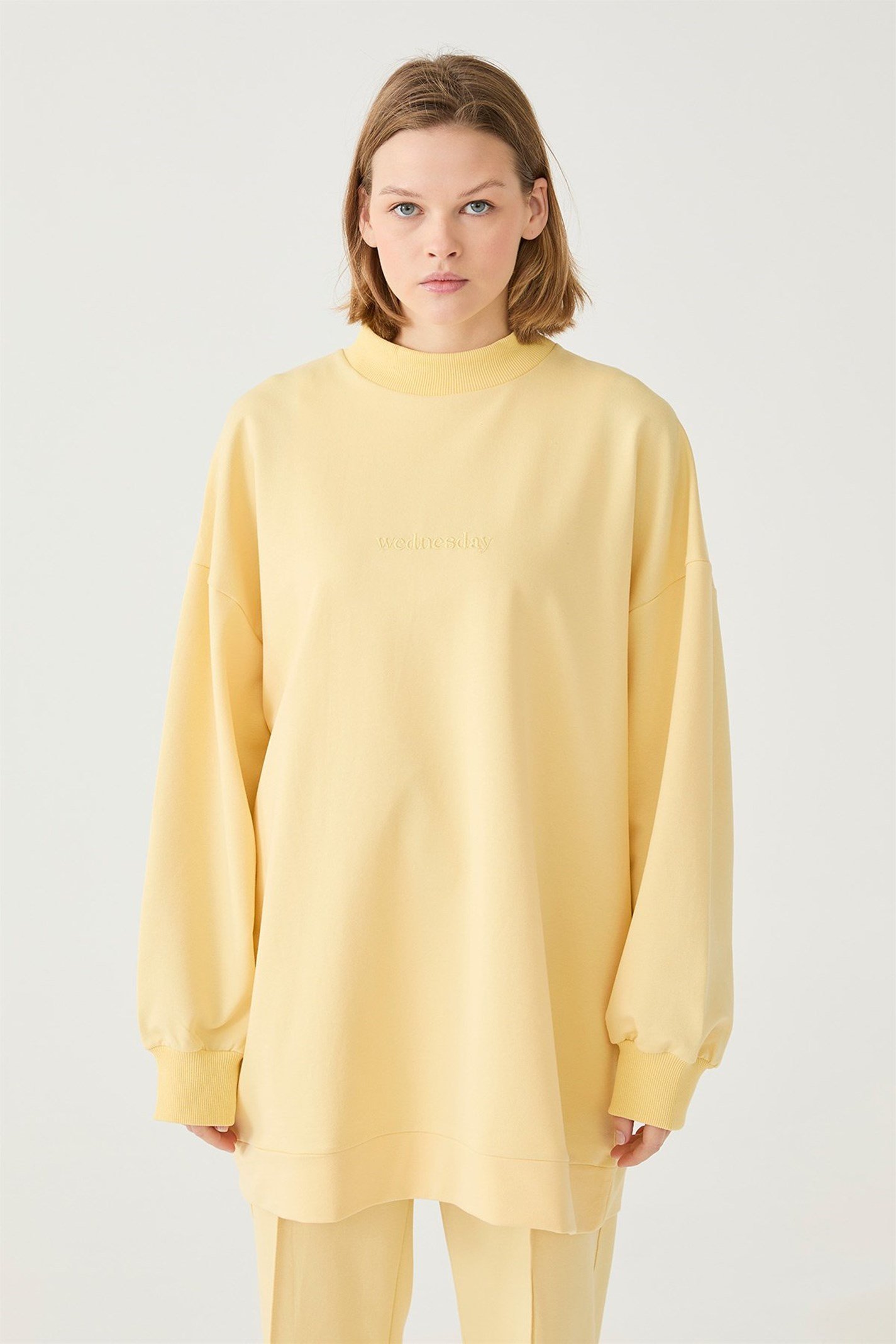 Yellow cotton sweatshirt hotsell