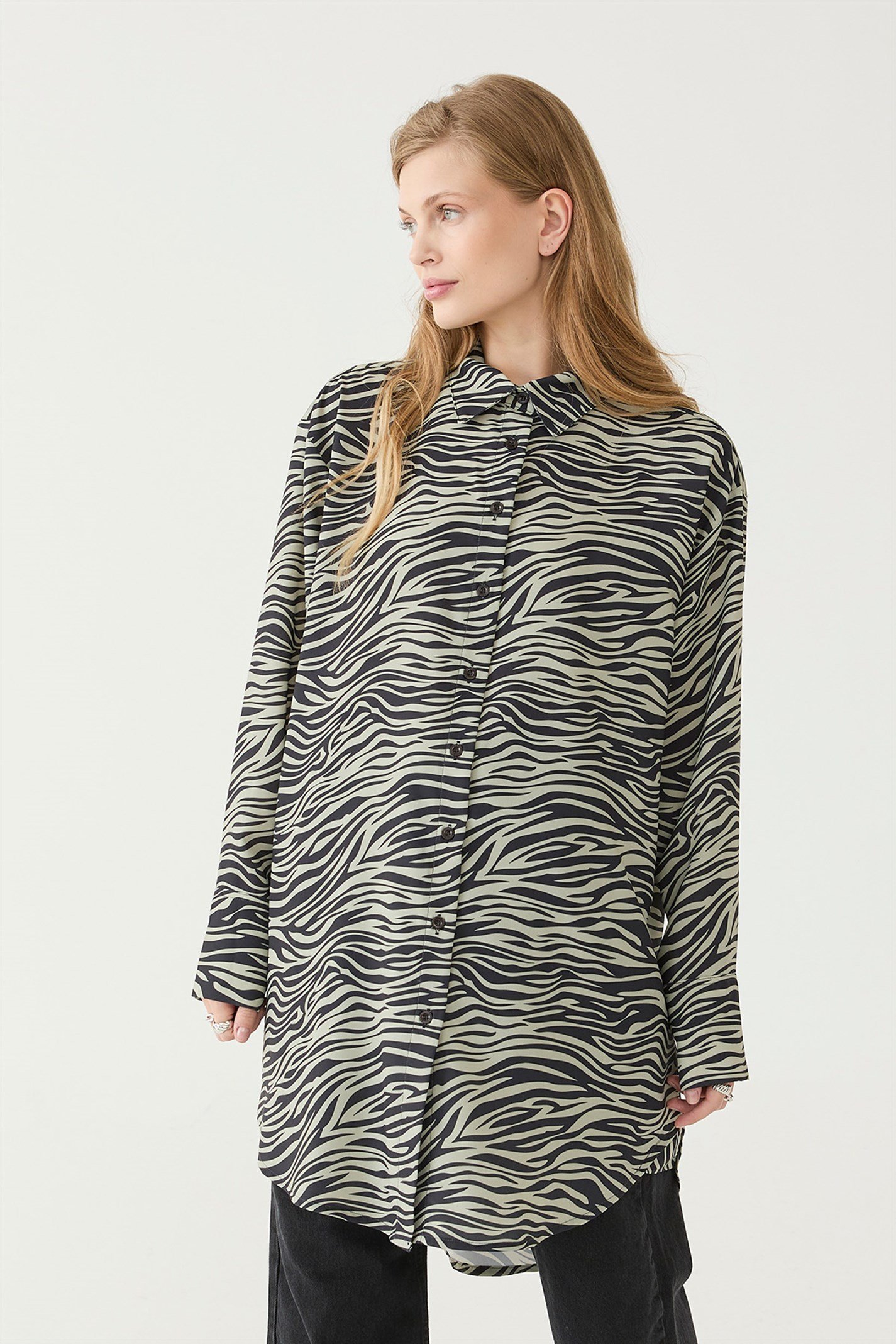 Yeşil Zebra Desenli Dökümlü Gömlek | Suud Collection