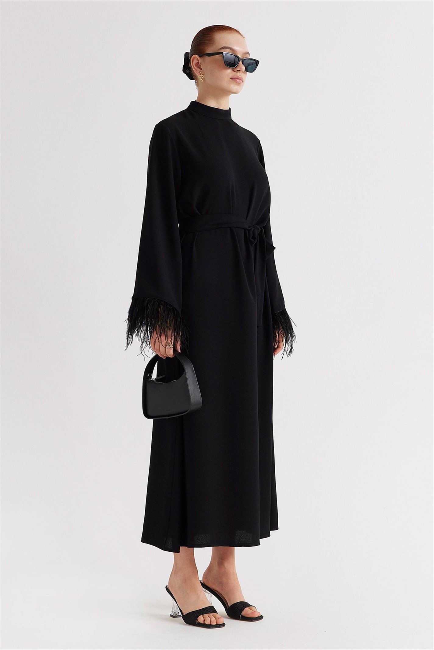 Siyah Kol Ucu Otrişli Abiye Elbise | Suud Collection