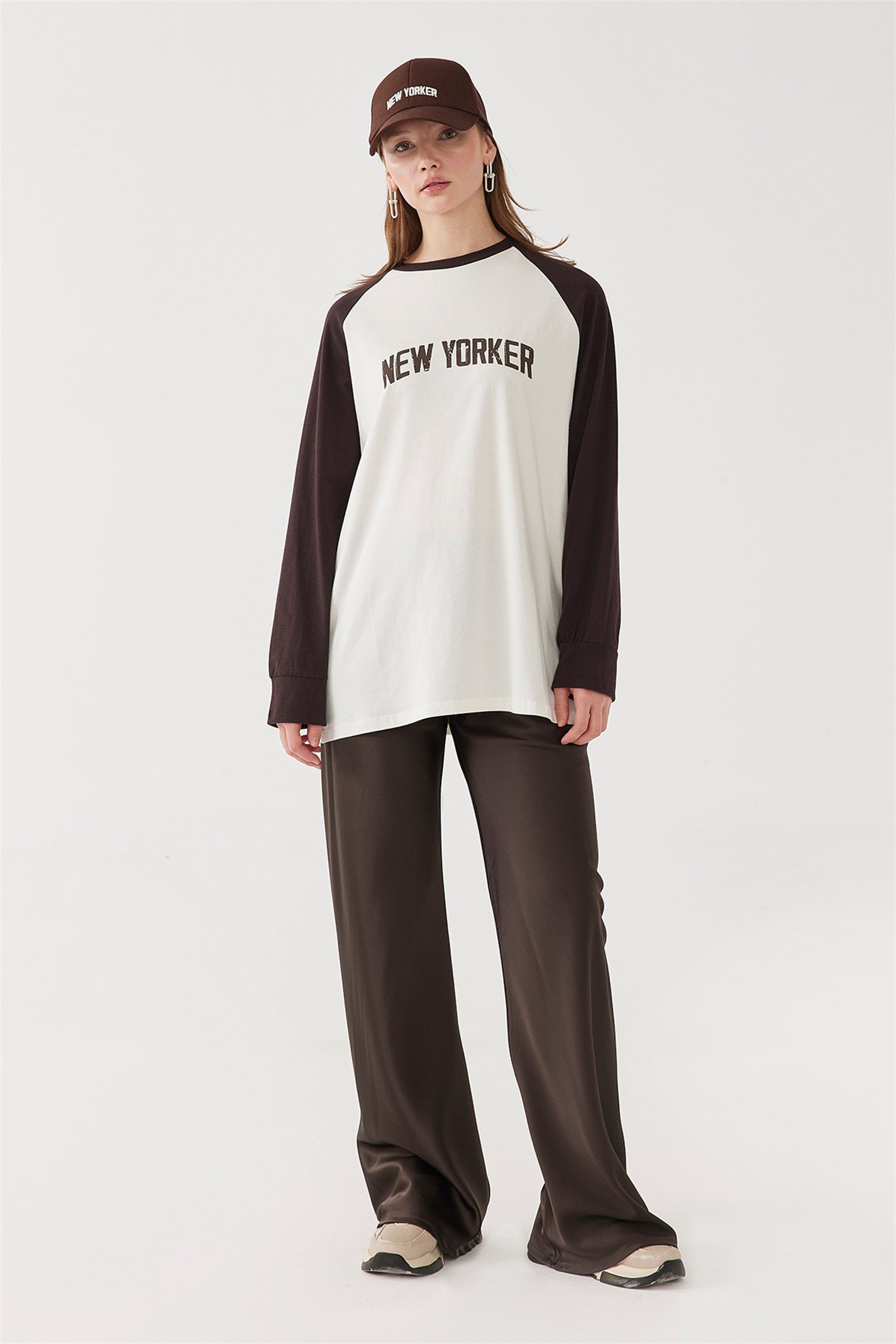 Bitter Brown Printed Raglan Sleeve Sweatshirt