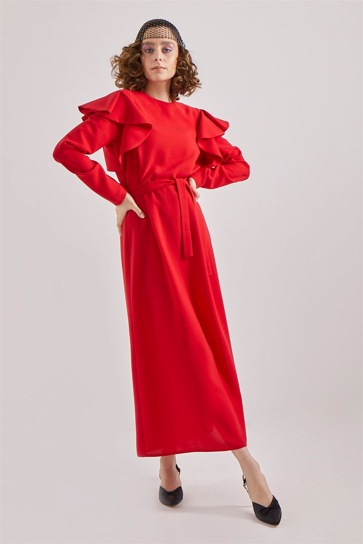 Kırmızı Omuzları Volanlı Elbise | Suud Collection