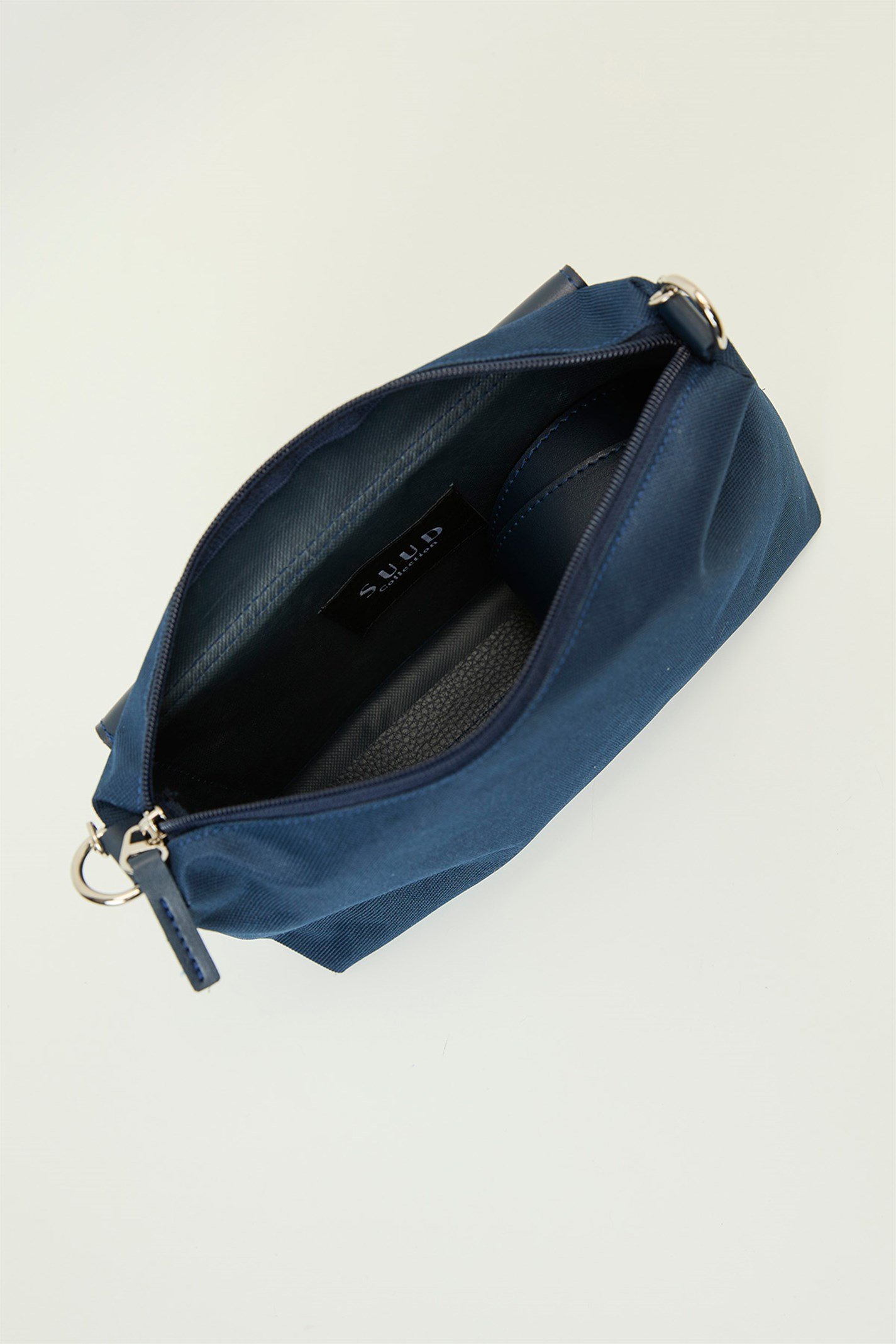 Navy Blue Chain Strap Pu Leather Bag Suud Collection