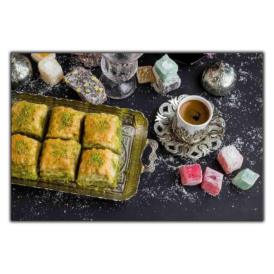 ANTEP FISTIKLI BAKLAVA VE LOKUM EŞLİĞİNDE TÜRK KAHVESİ KANVAS TABLO ürününe, KANVAS TABLOLAR kategorisinden hemen satın alabilirsiniz.
