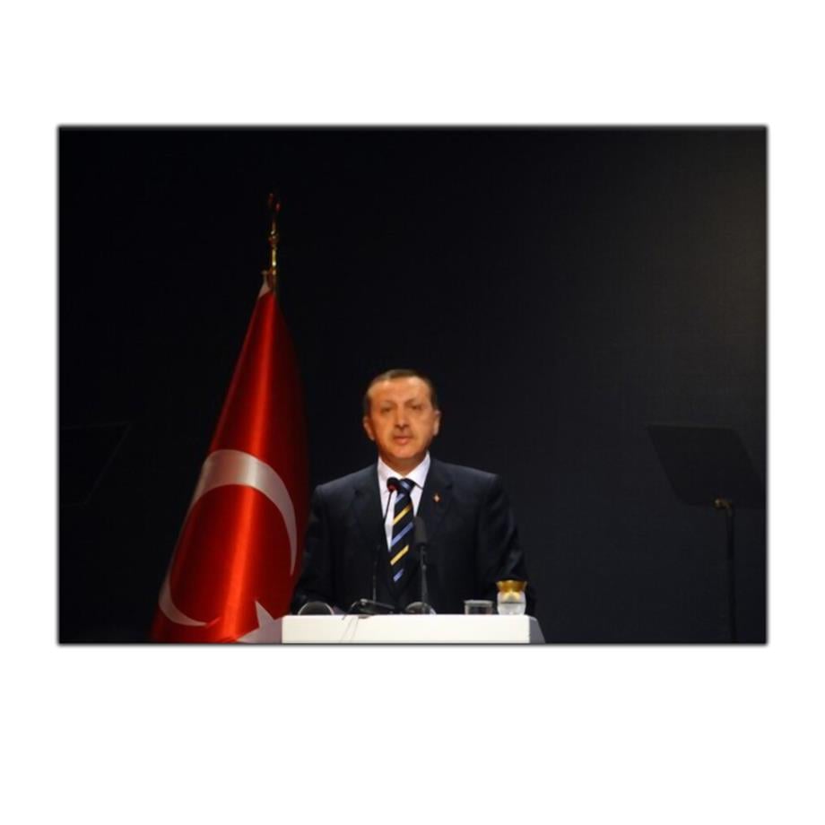RECEP TAYYİP ERDOĞAN KANVAS TABLO ürününe, KANVAS TABLOLAR kategorisinden hemen satın alabilirsiniz.