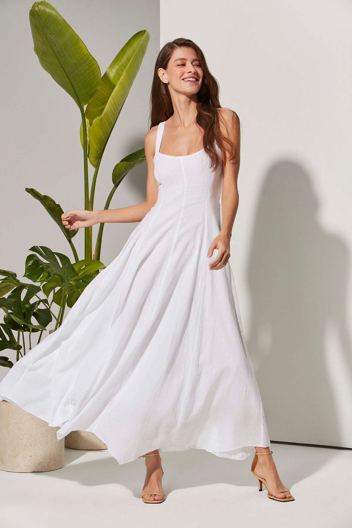 White by Nature - Askılı Beyaz Uzun Kadın Elbise