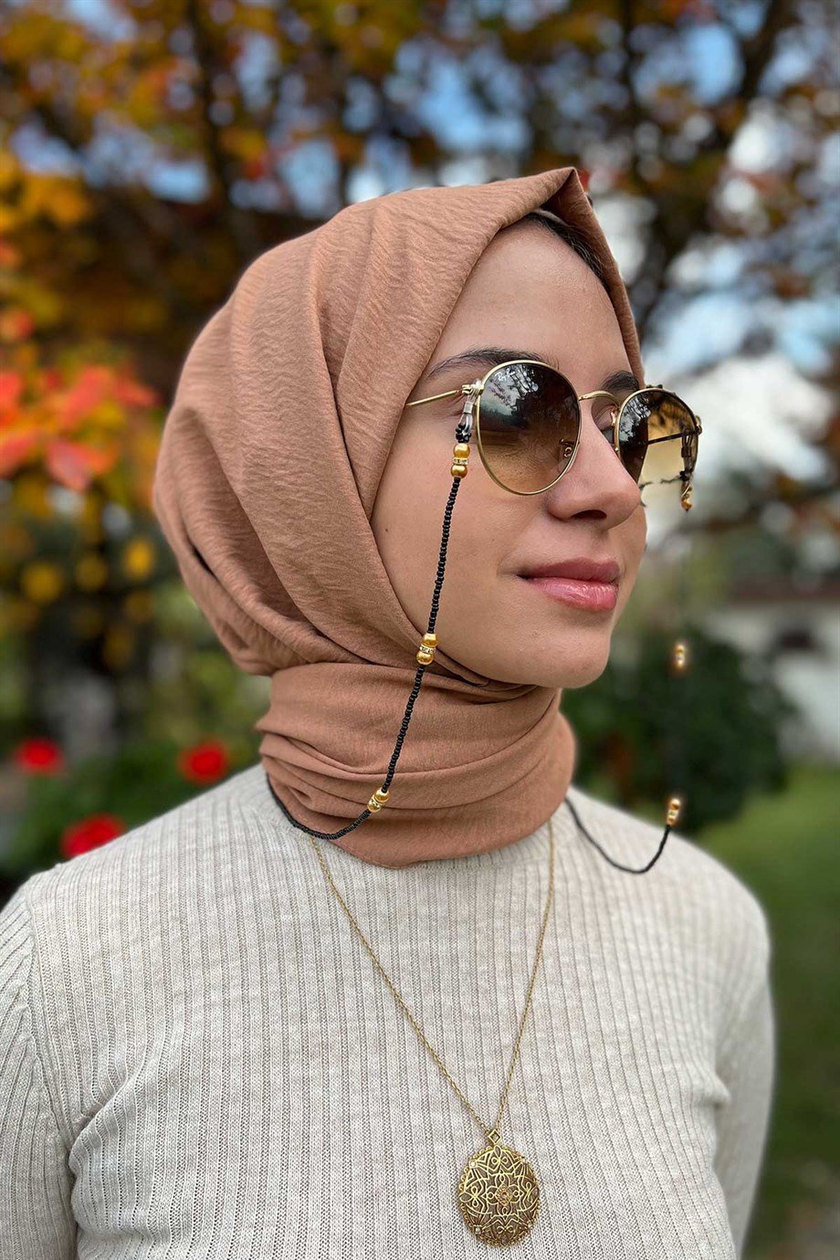 Bal Köpüğü Boncuklu Gözlük Aksesuarı - Rabia Şamlı | Tesettür Giyim, Elbise  ve Kadın Giyim Modası