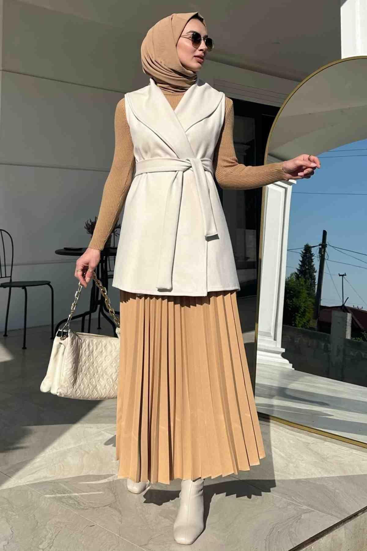 Krem Kaşe Yelek - Rabia Şamlı | Tesettür Giyim, Elbise ve Kadın Giyim Modası