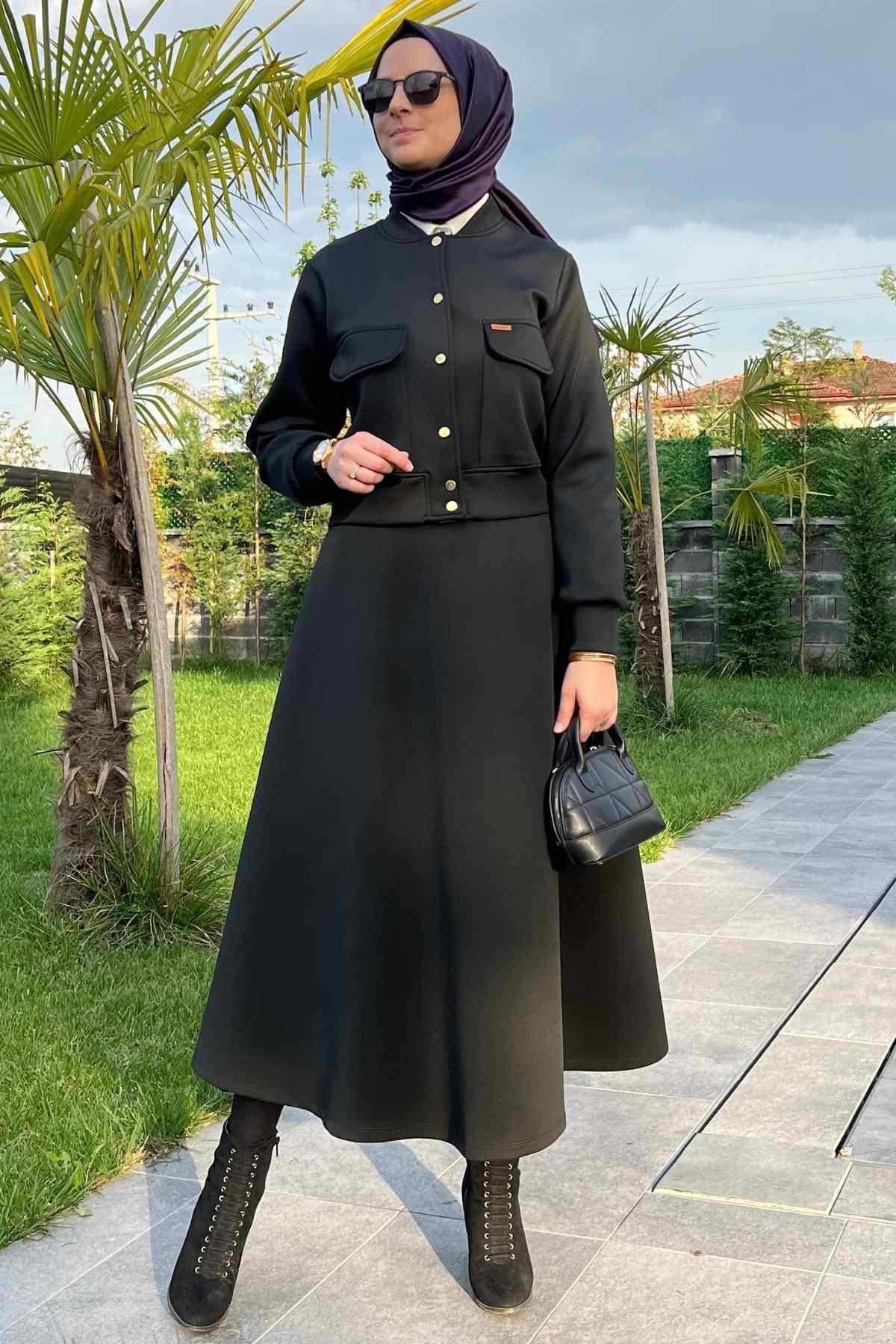 Scuba Etekli Siyah Takım - Rabia Şamlı | Tesettür Giyim, Elbise ve Kadın  Giyim Modası