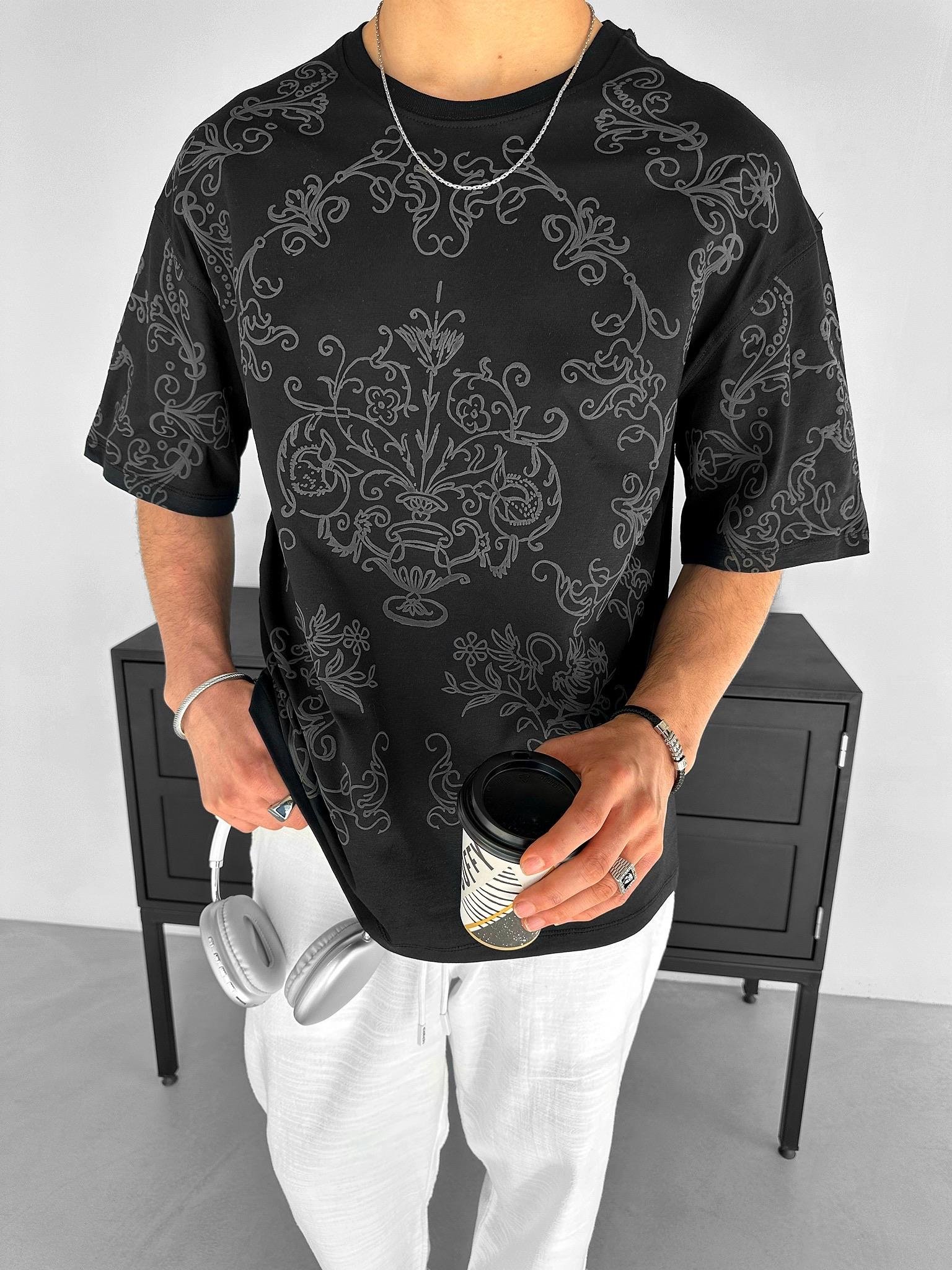 Oversize Kabartmalı Baskı %100 Pamuk Kaliteli T-Shirt Siyah